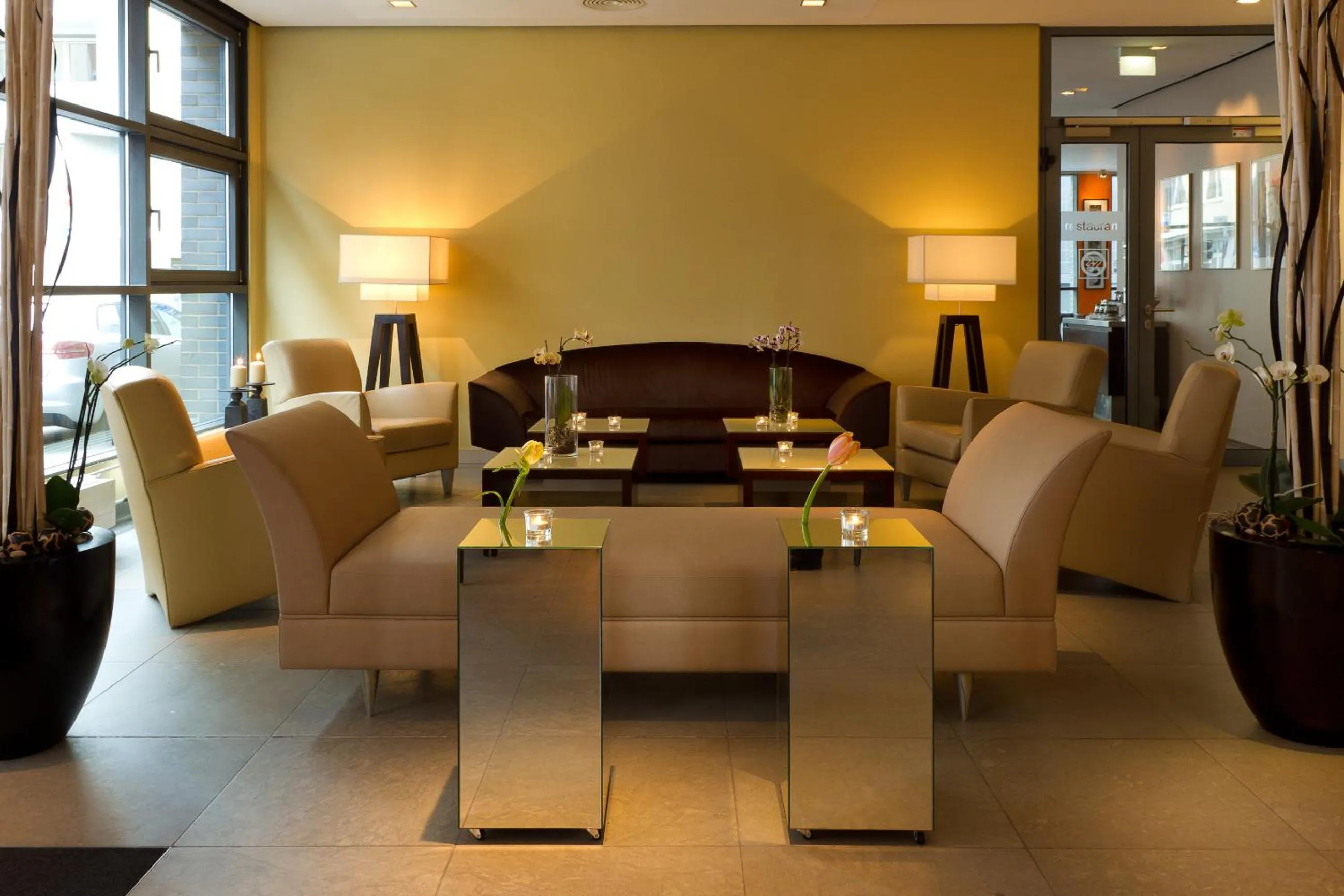 Lobby or reception in Hotel Santo