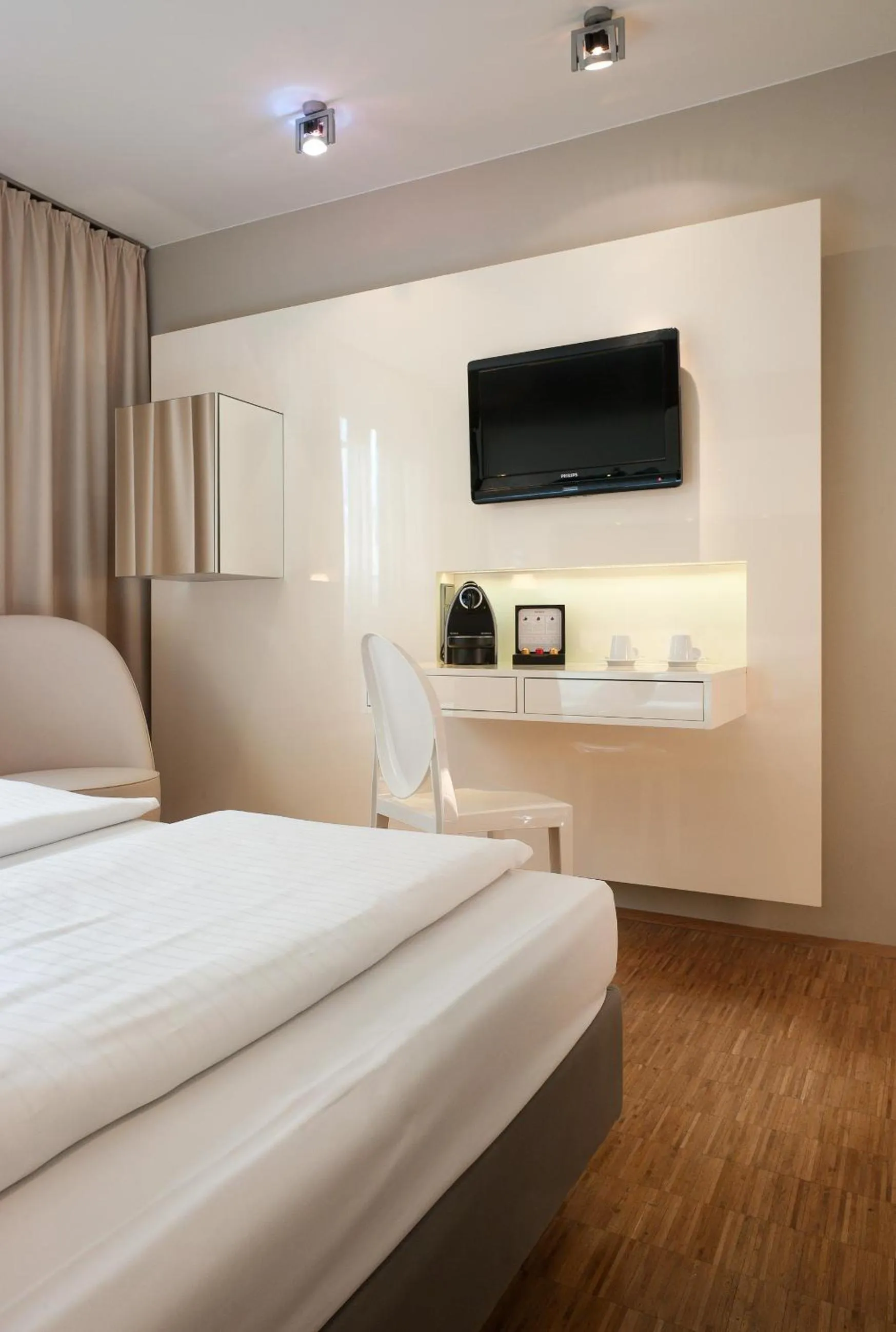 Coffee/tea facilities, Bed in Hotel Santo