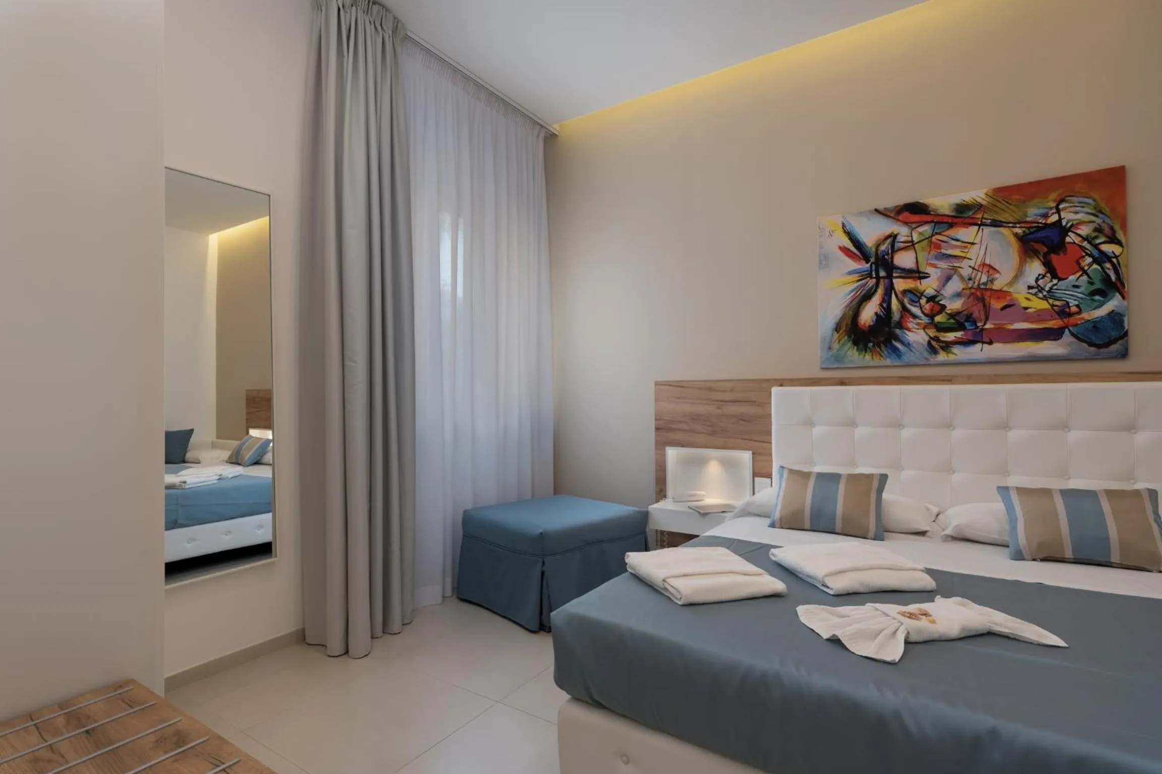 Bedroom, Bed in Artemide Hotel