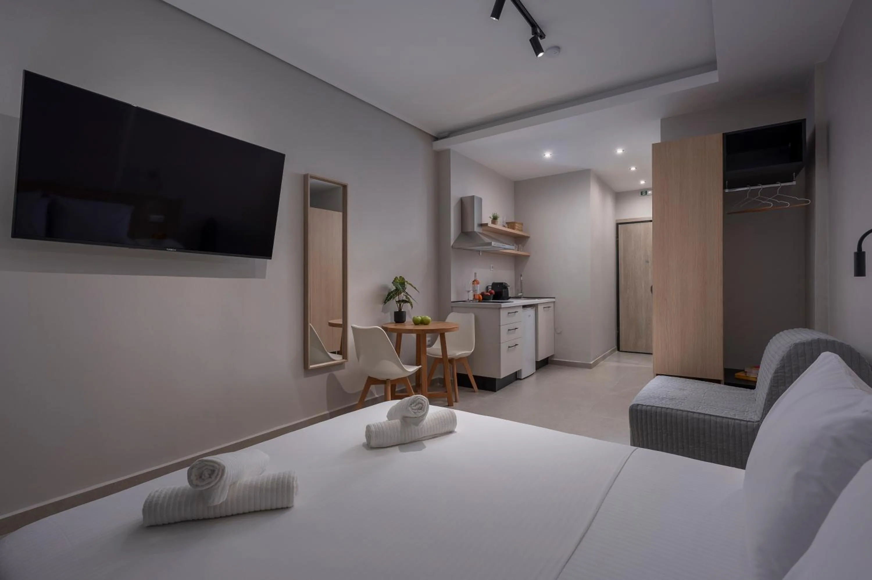 Bed in Your City Level