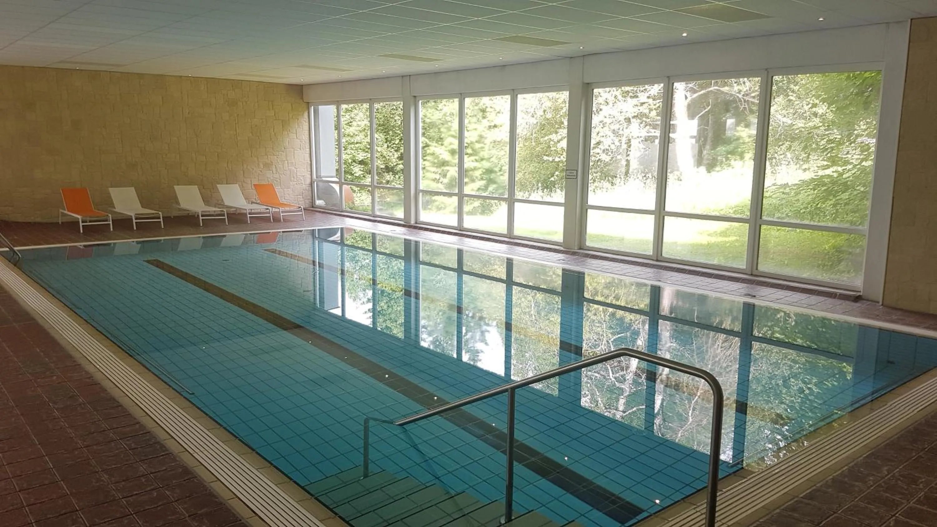 Swimming pool in Hotel Winterberg Resort