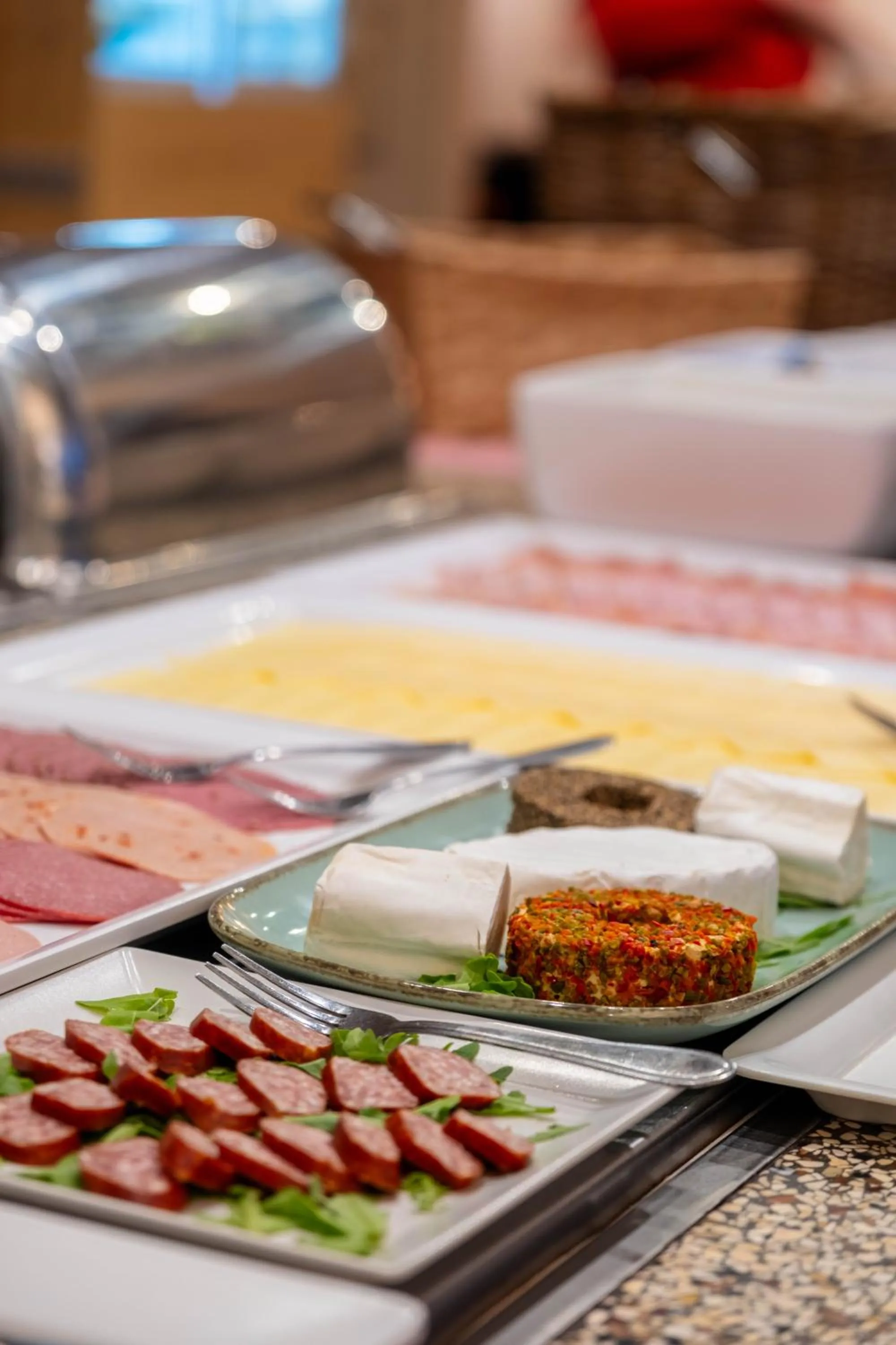 Buffet breakfast in Hotel Winterberg Resort