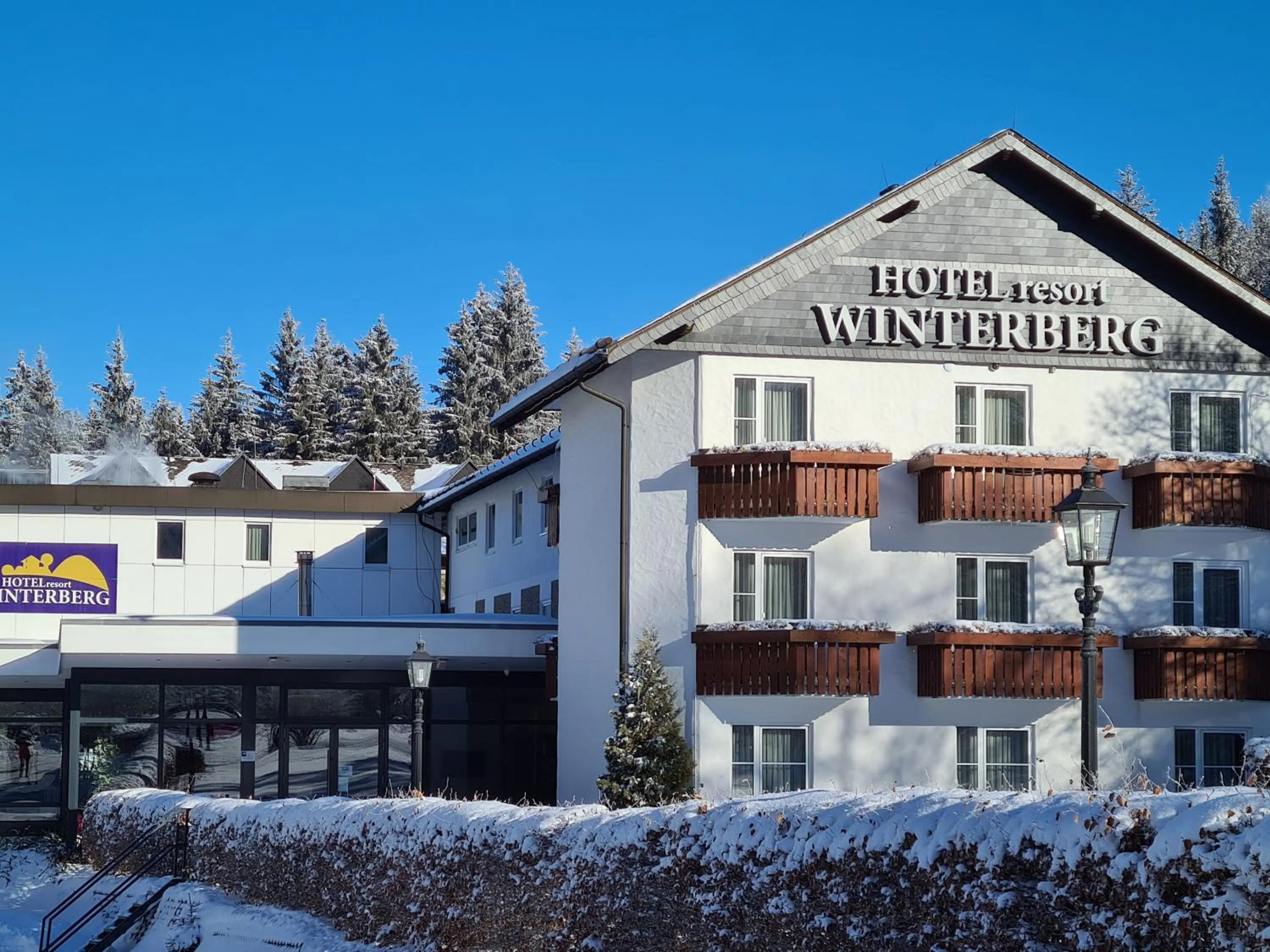 Property building in Hotel Winterberg Resort