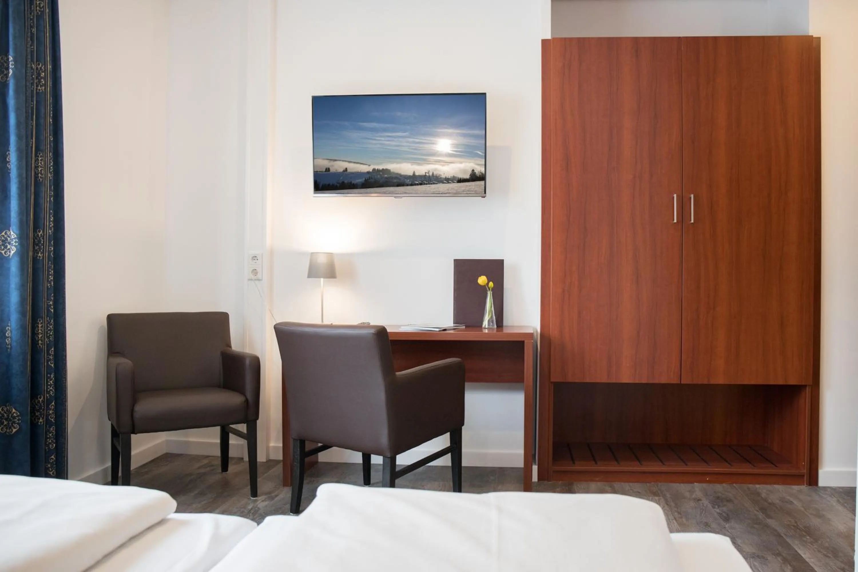 TV and multimedia, Bed in Hotel Winterberg Resort