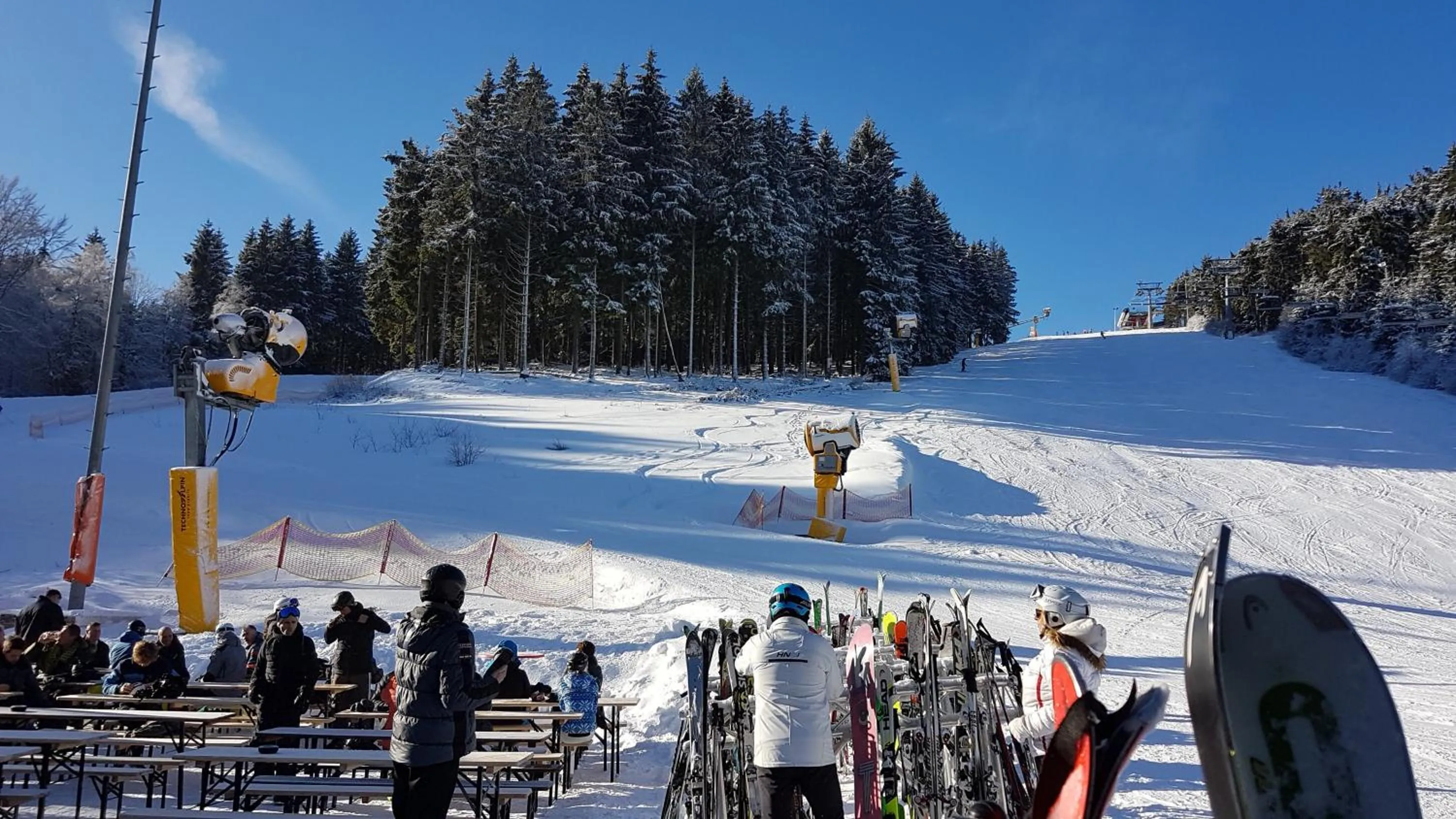 Skiing in Hotel Winterberg Resort