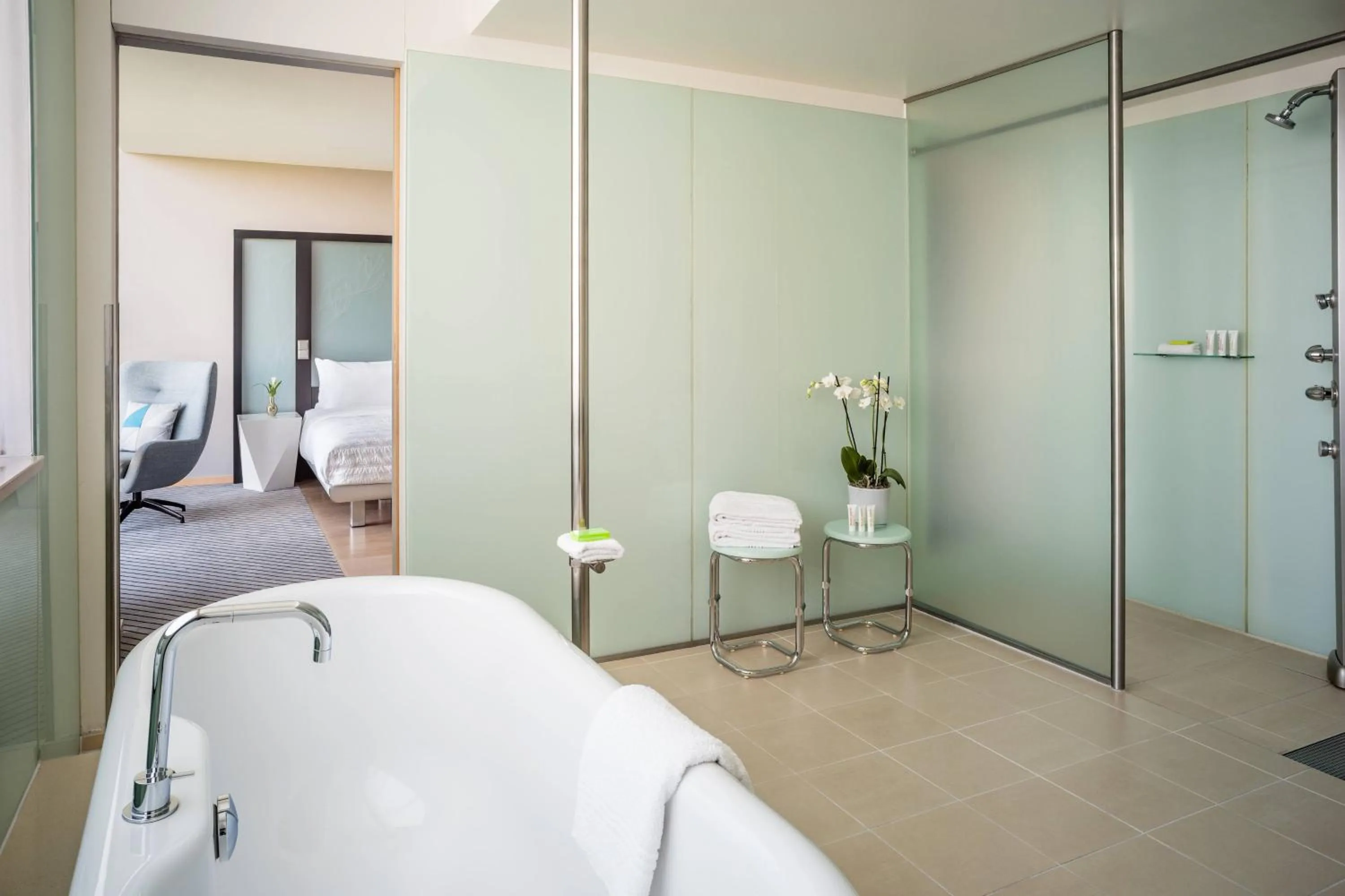 Bathroom in Le Méridien Hamburg