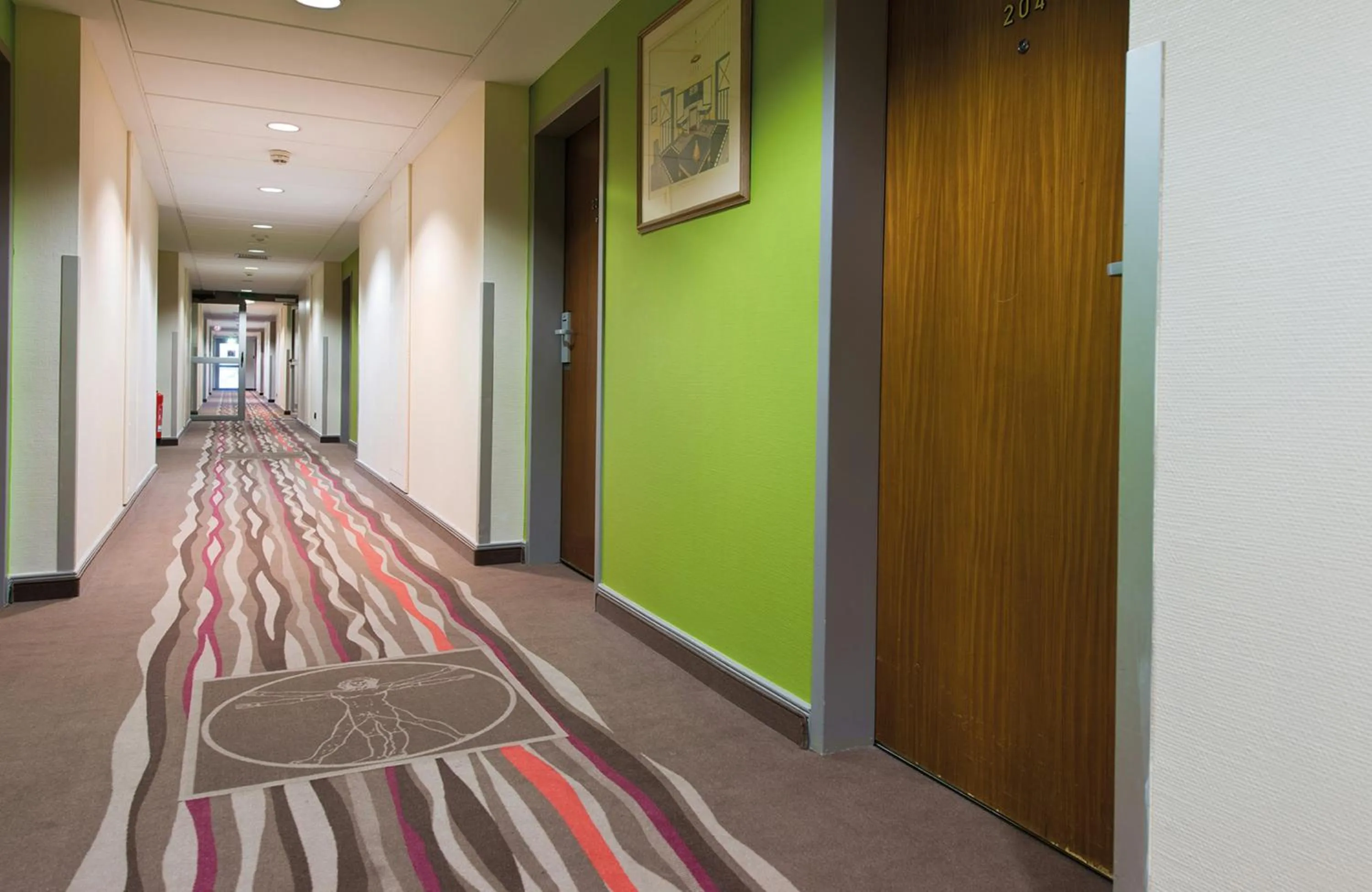 Decorative detail in Leonardo Hotel Hamburg Stillhorn