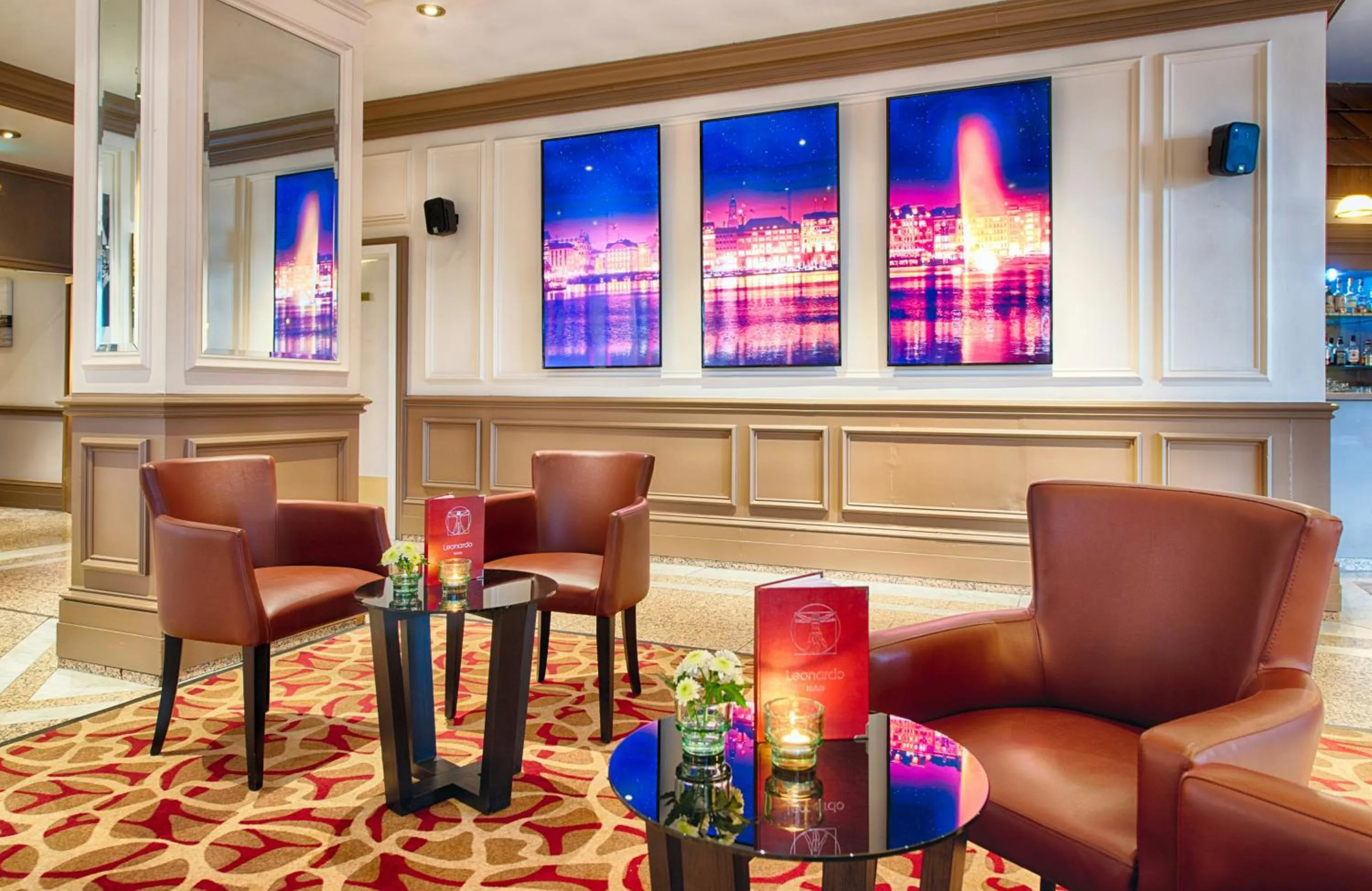 Decorative detail in Leonardo Hotel Hamburg Stillhorn