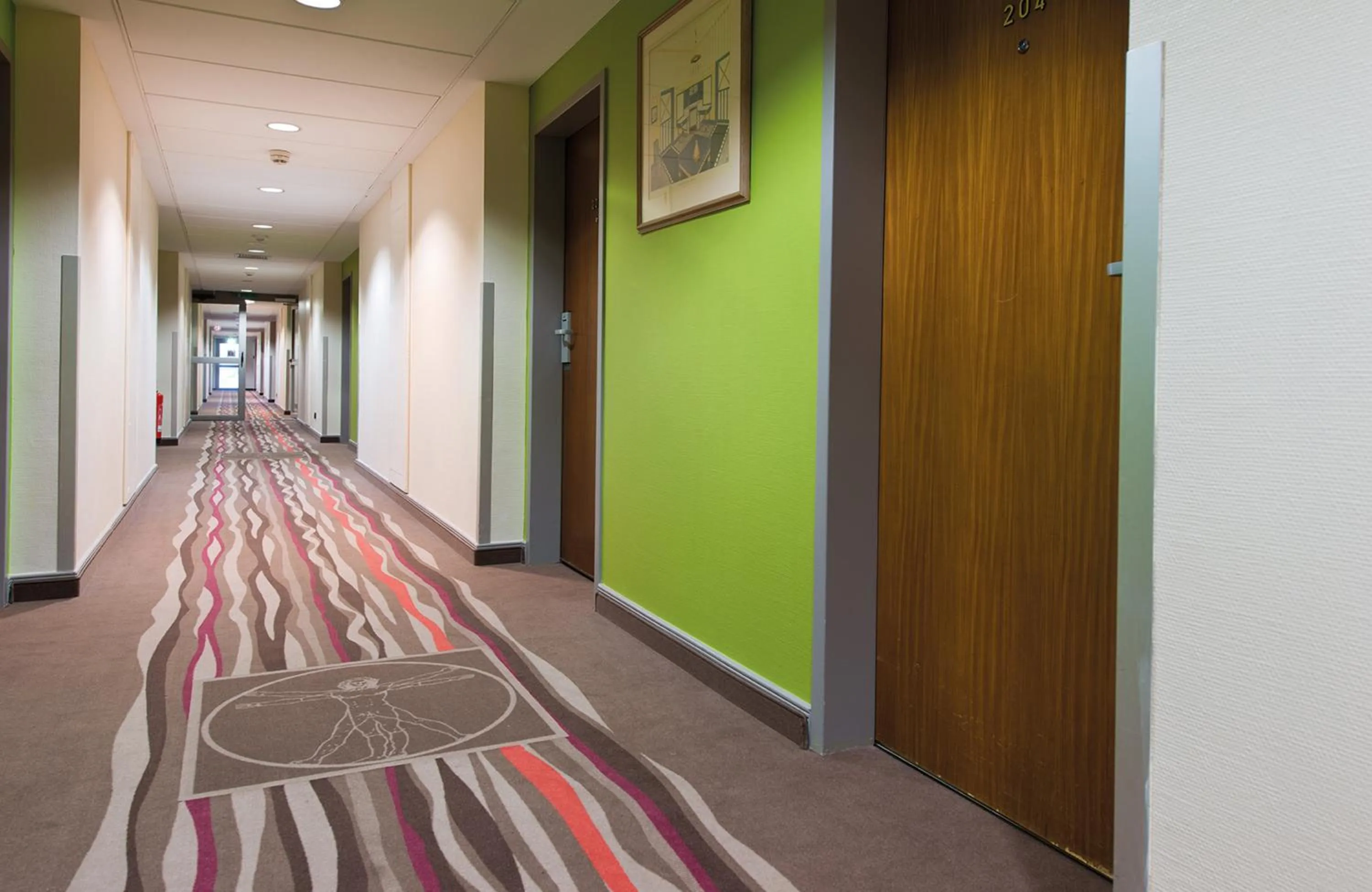 Decorative detail in Leonardo Hotel Hamburg Stillhorn