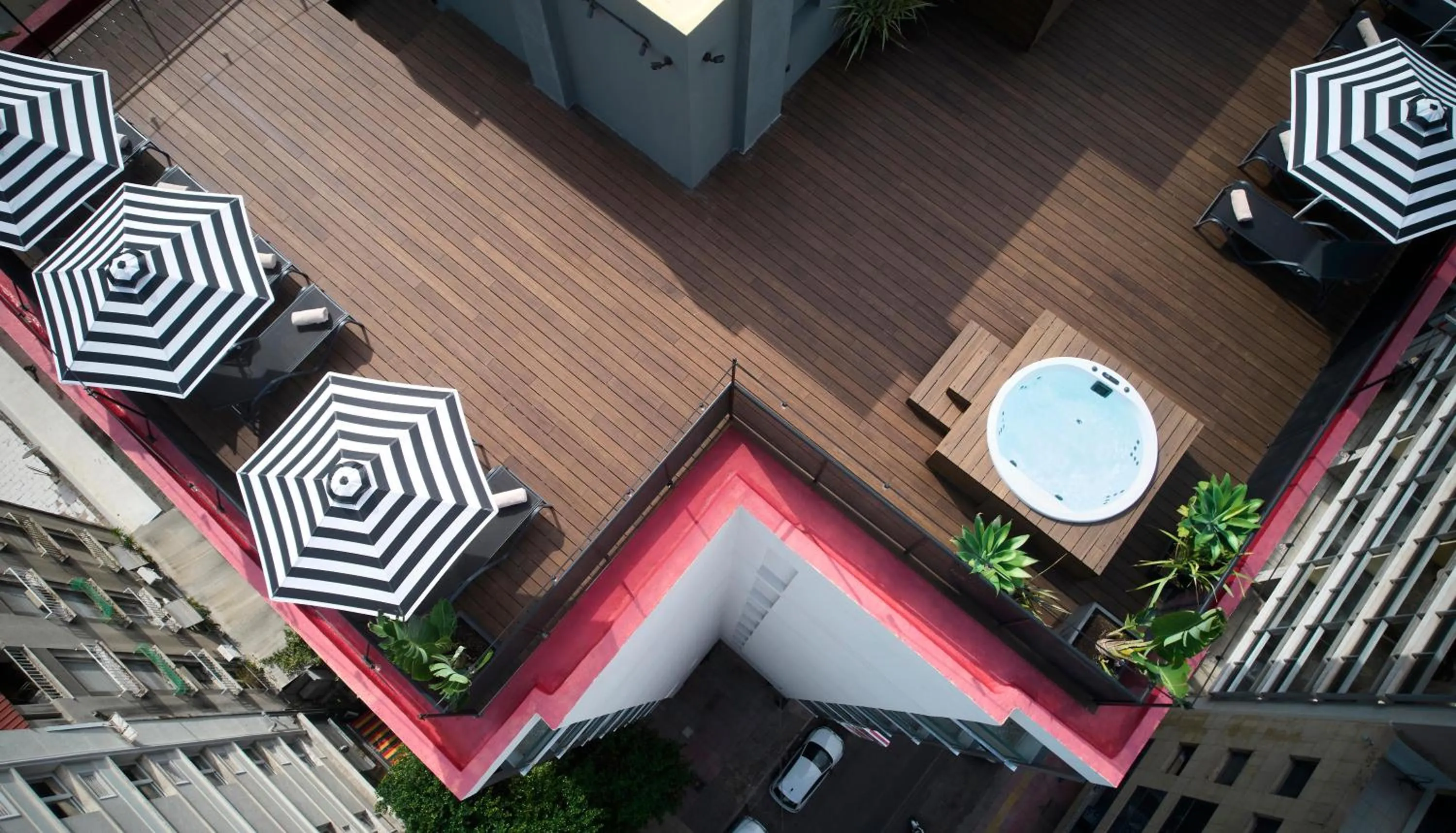 Property building in Dave Red Athens