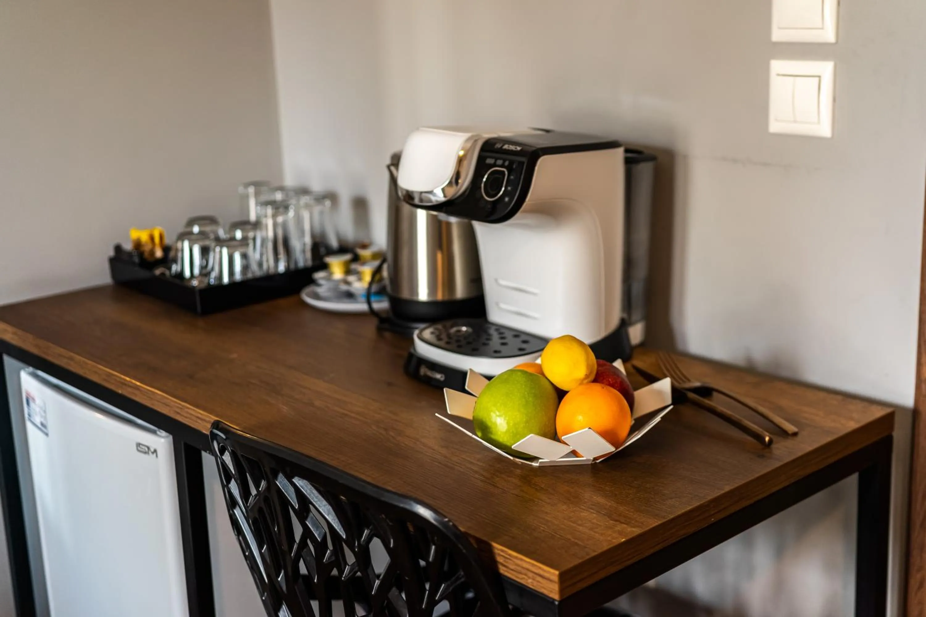 Coffee/tea facilities in Aethon Airport Project-FREE SHUTTLE by GK Properties