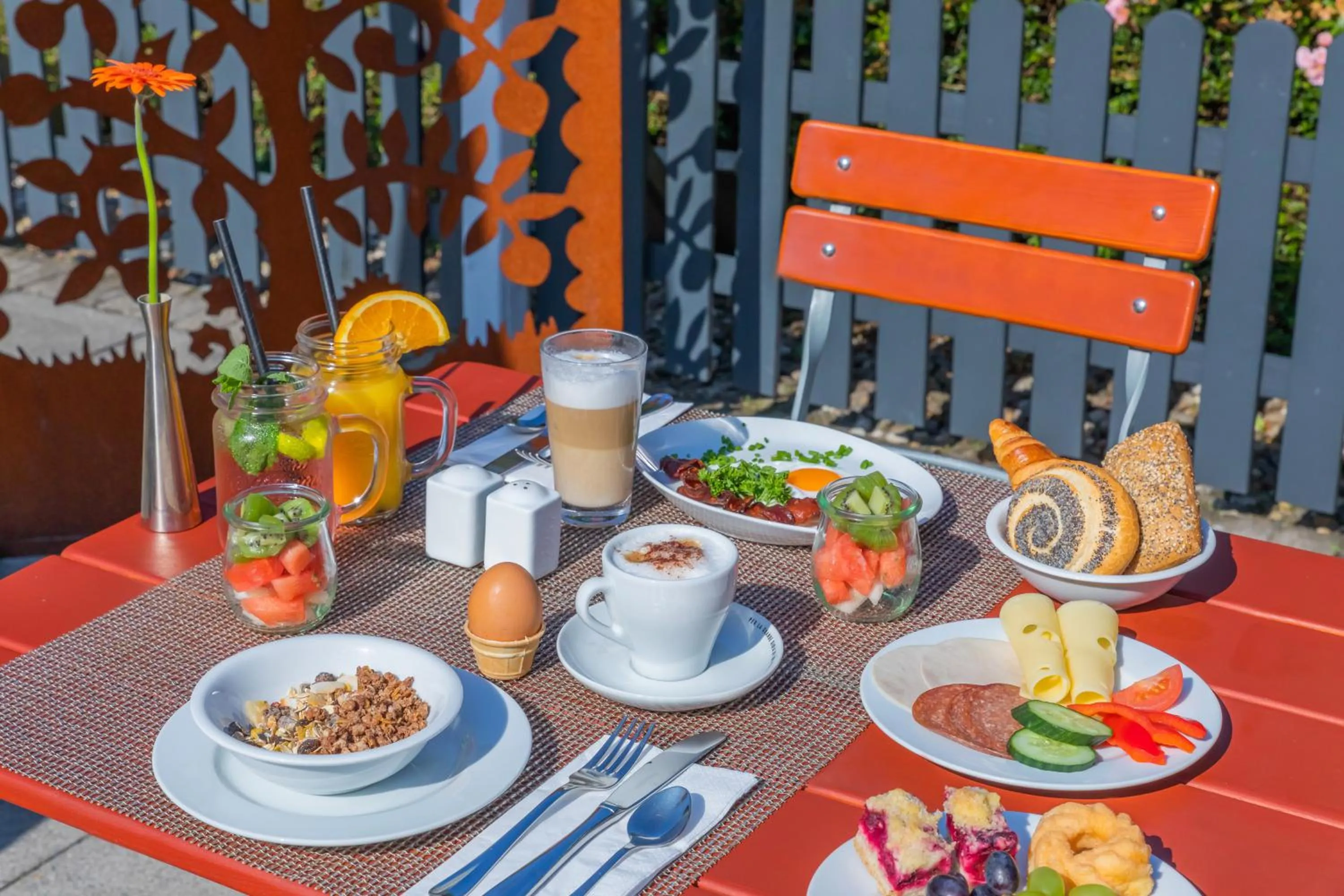 Food and drinks in Hotel Oberhausen Neue Mitte affiliated by Meliá