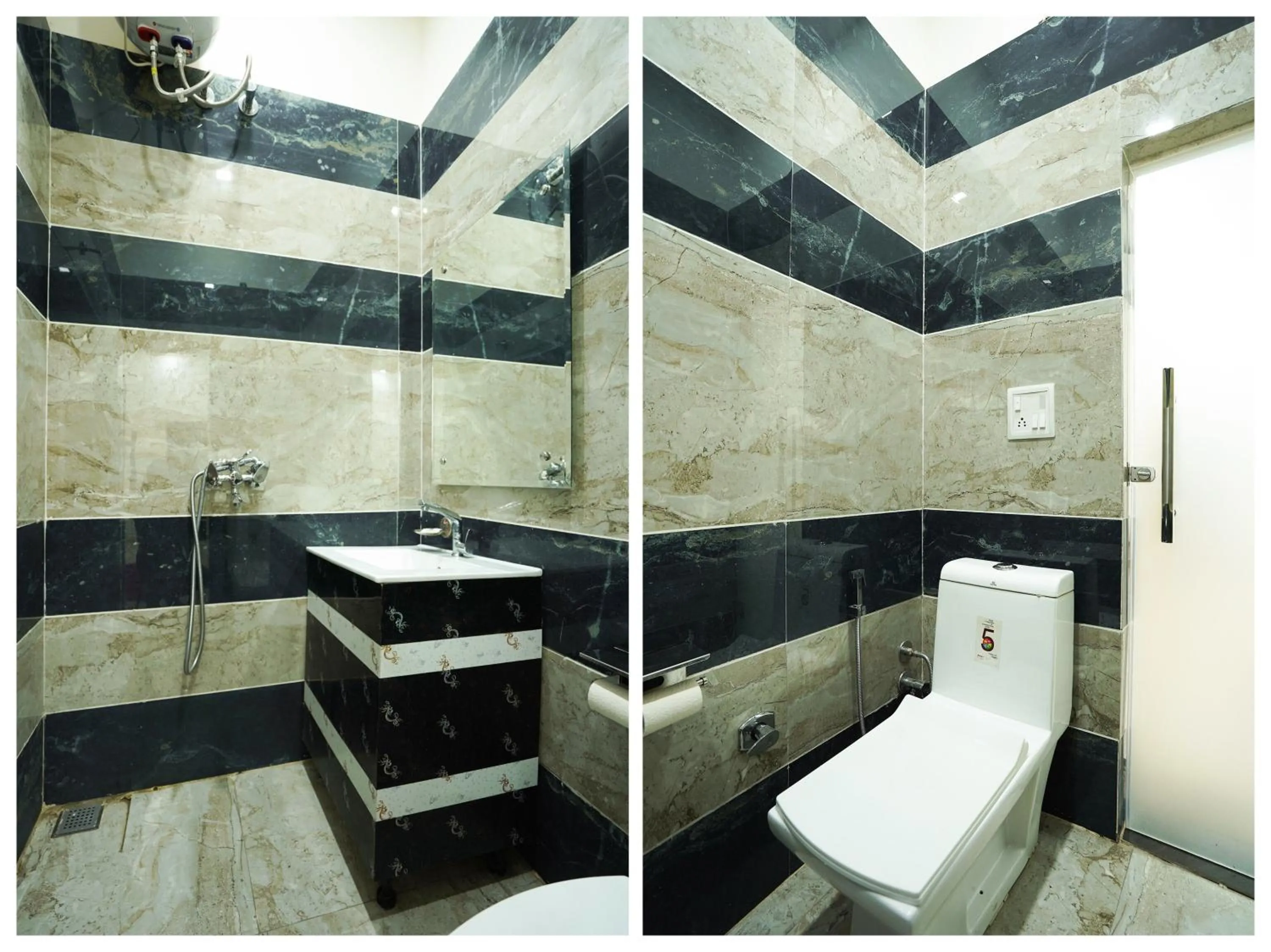 Bathroom in Hotel Chahal Residency