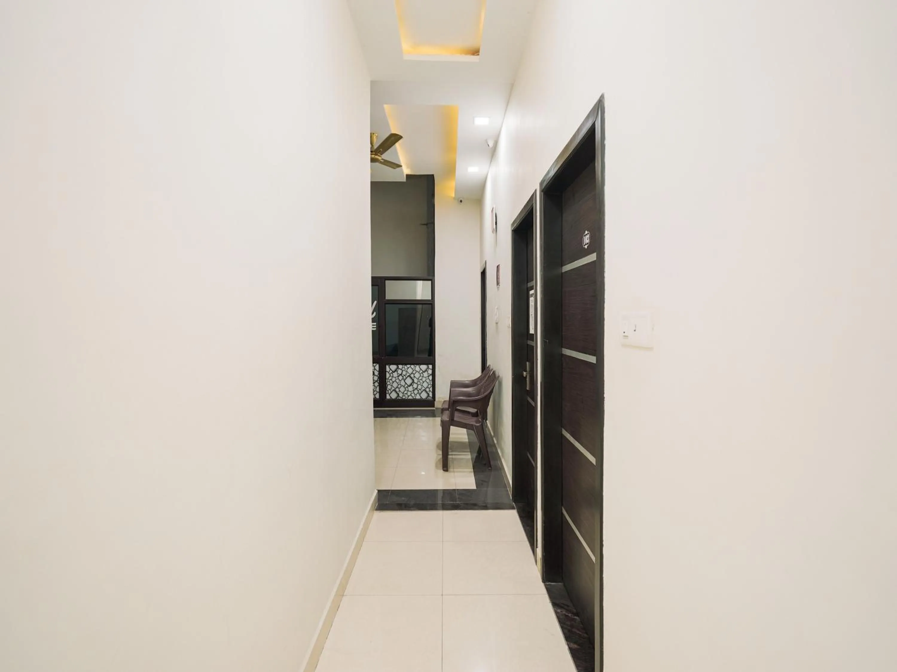 Lobby or reception in Hotel Chahal Residency