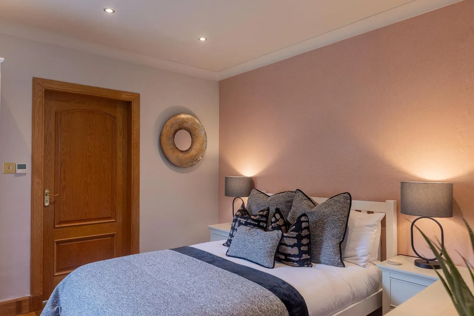 Bed in Glenview Luss