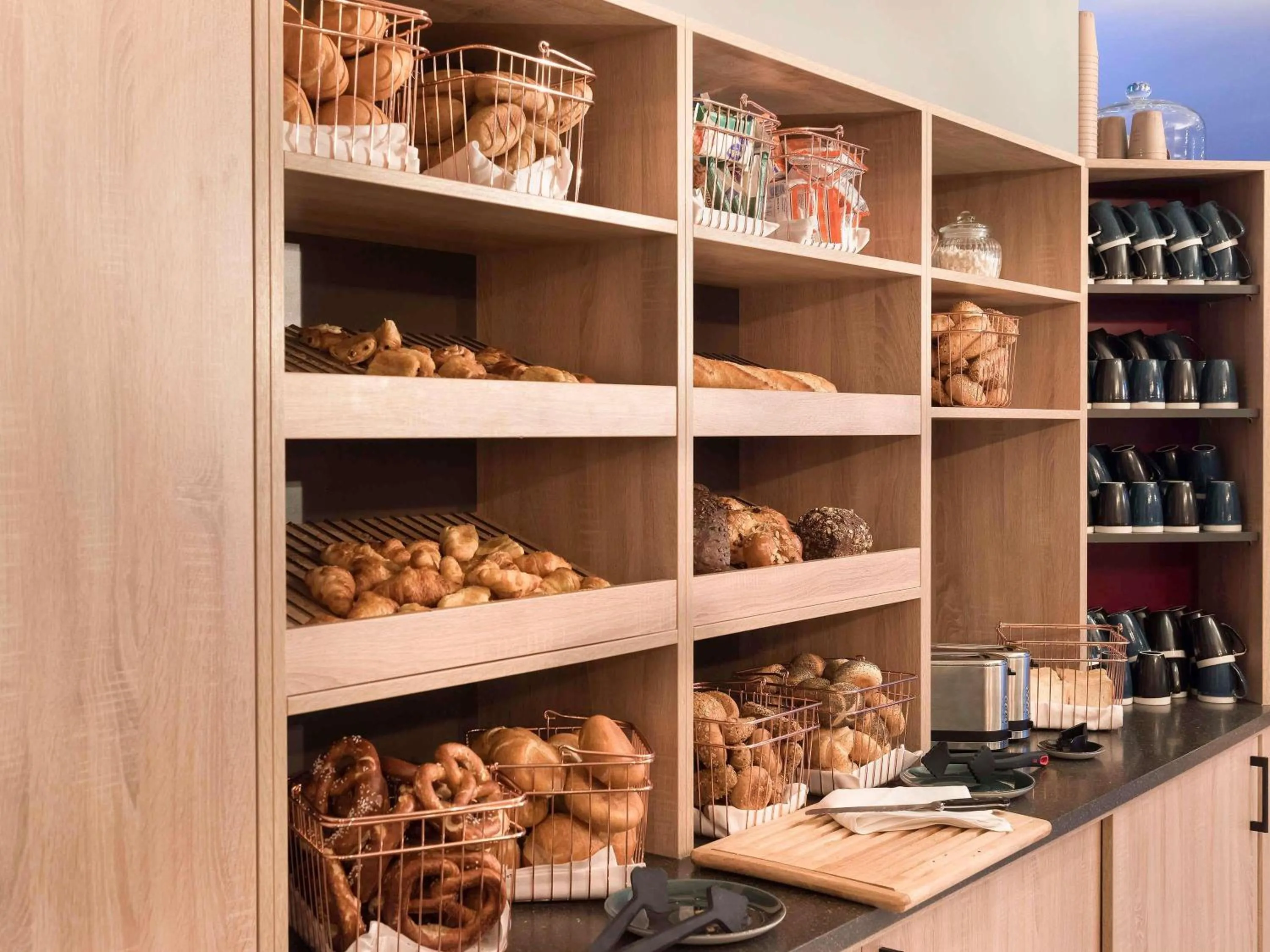 Property building in Mercure Hotel München Neuperlach Süd