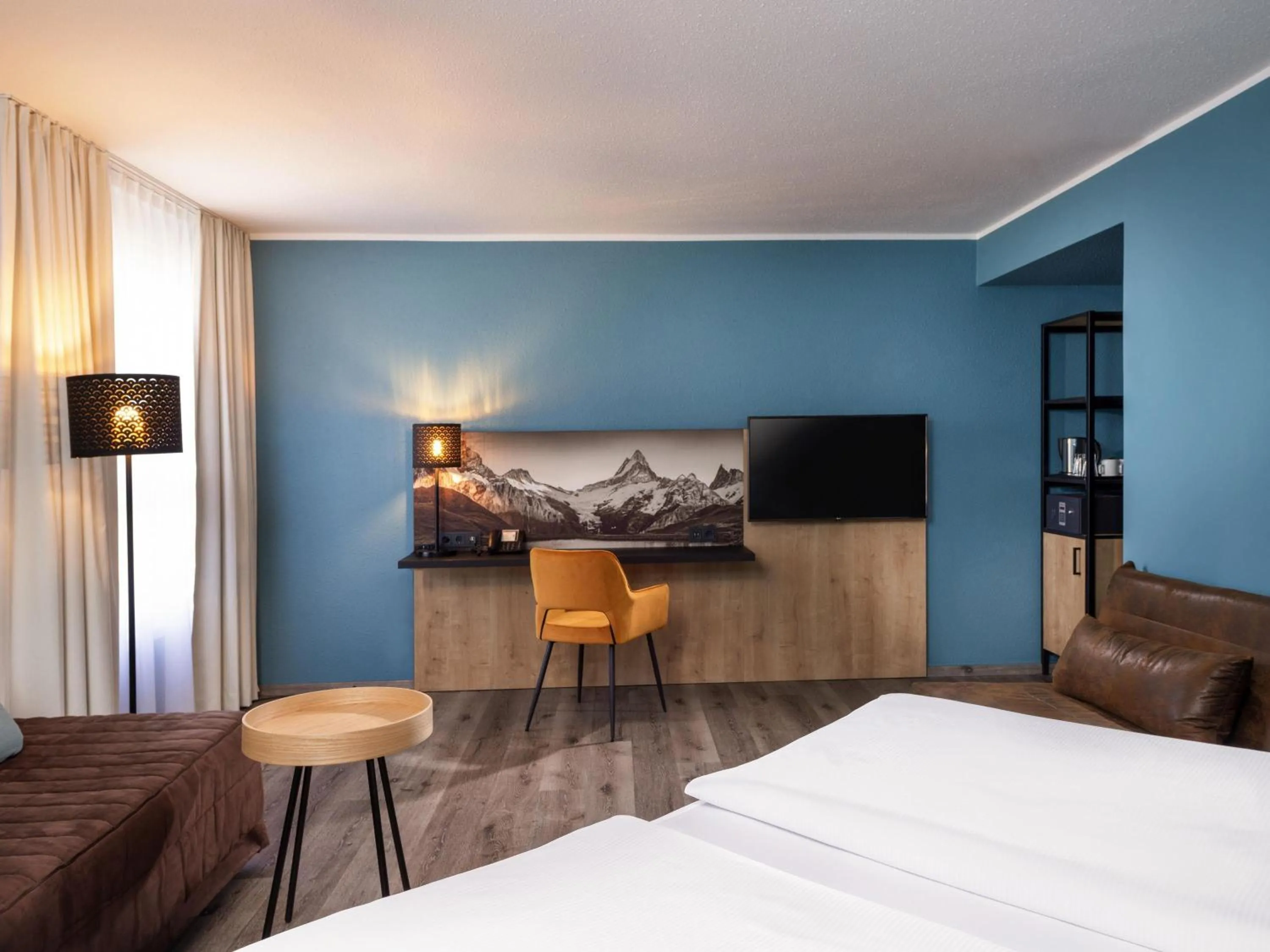 Bedroom, Bed in Mercure Hotel München Neuperlach Süd