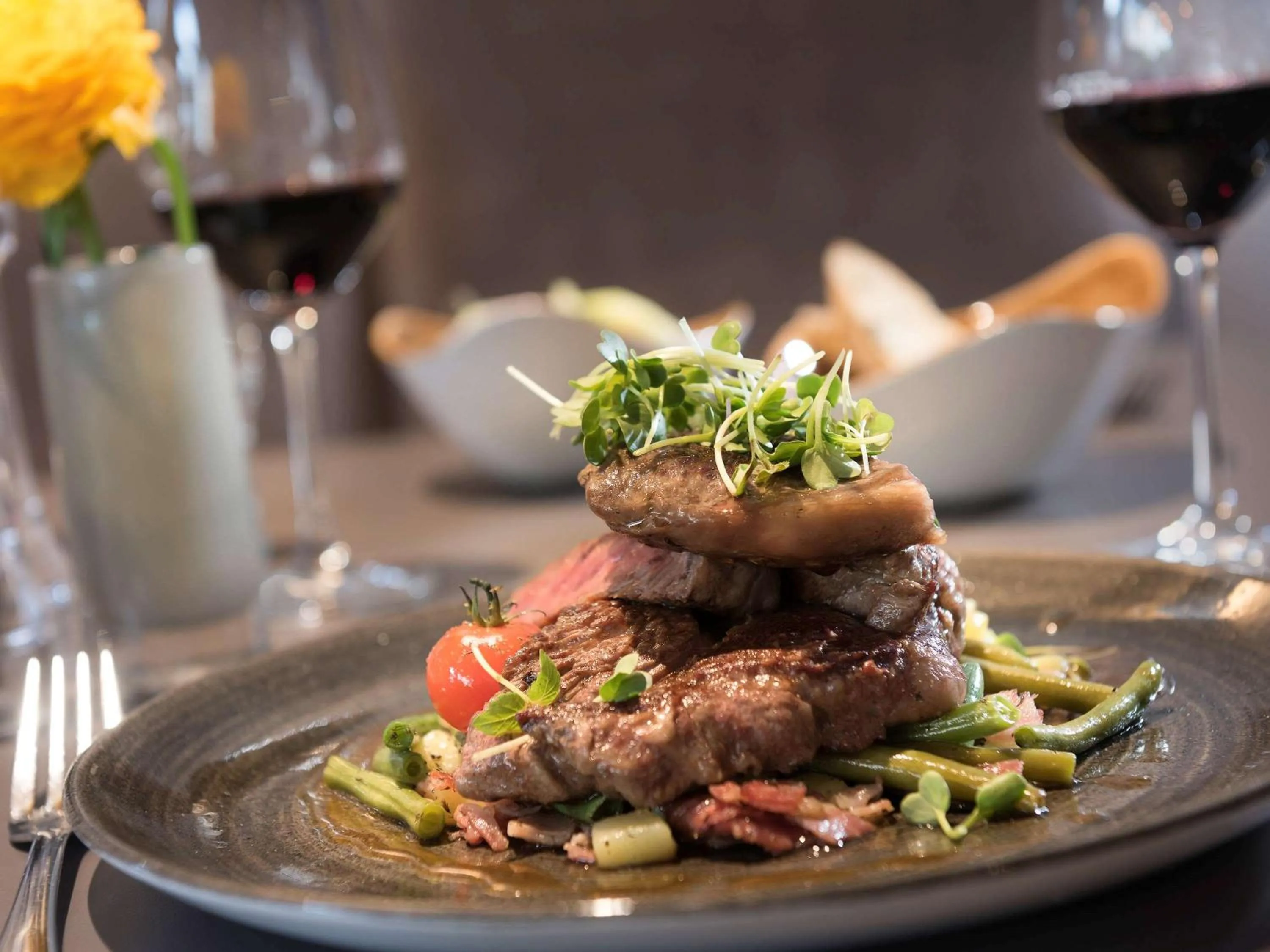 Restaurant/places to eat in Mercure Hotel München Neuperlach Süd