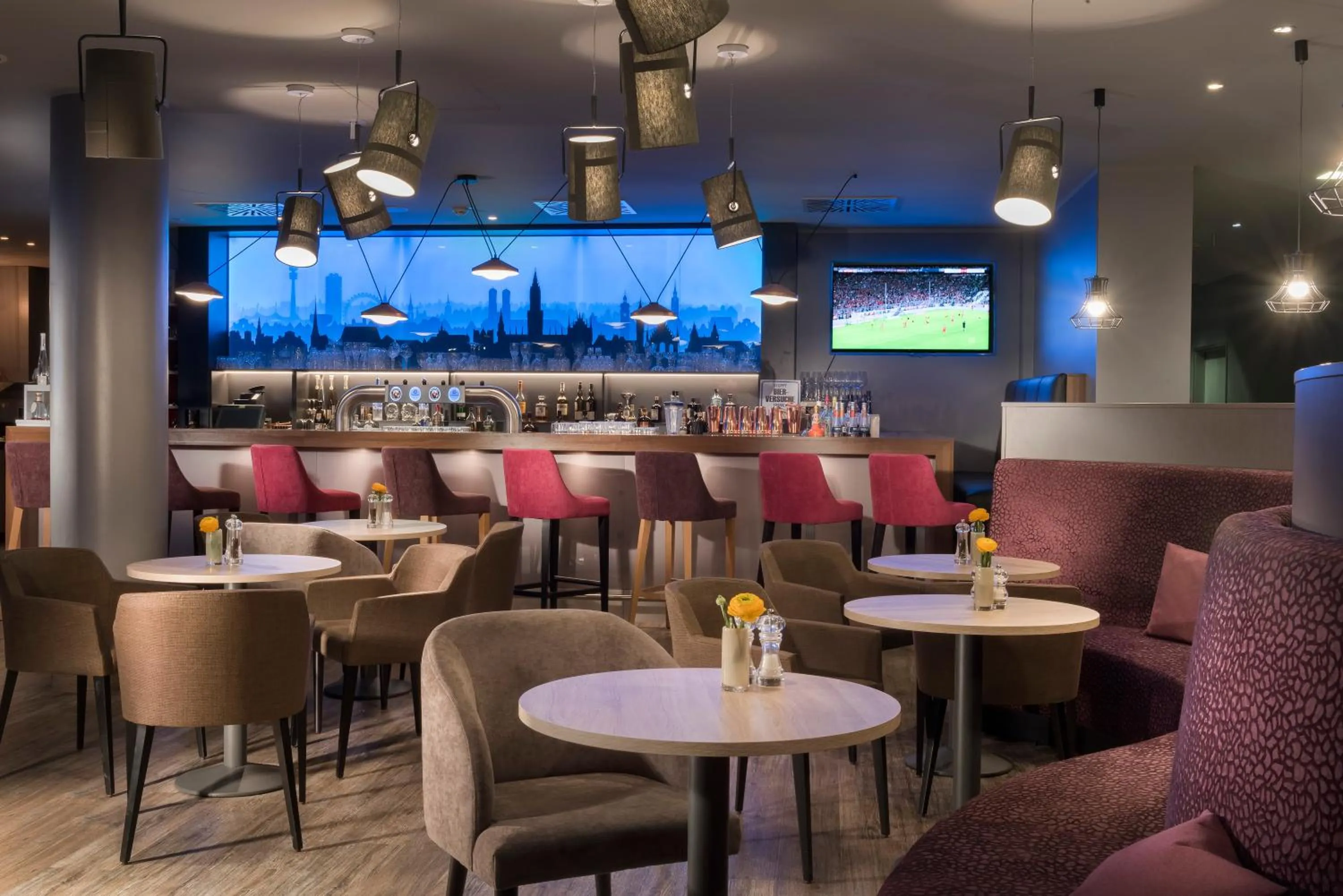 Lounge or bar in Mercure Hotel München Neuperlach Süd