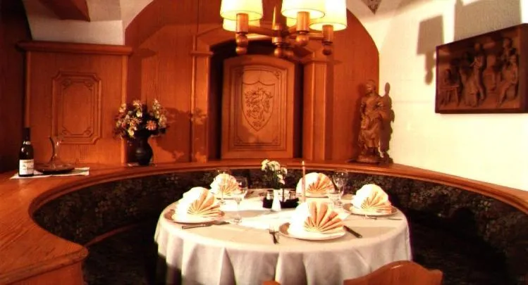 Restaurant/places to eat in Maurer Gasthof-Vinothek