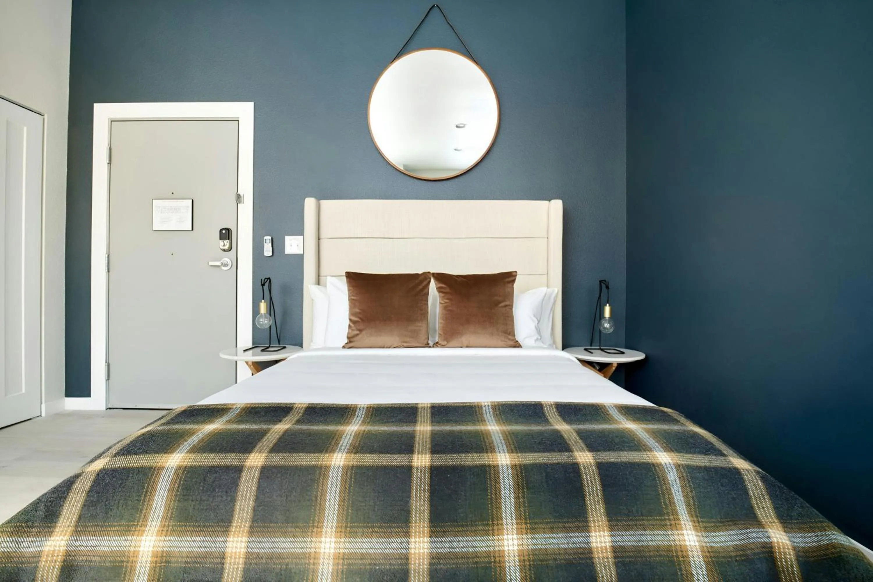 Bedroom, Bed in Sonder by Marriott Bonvoy Zuni Apartments LoHi