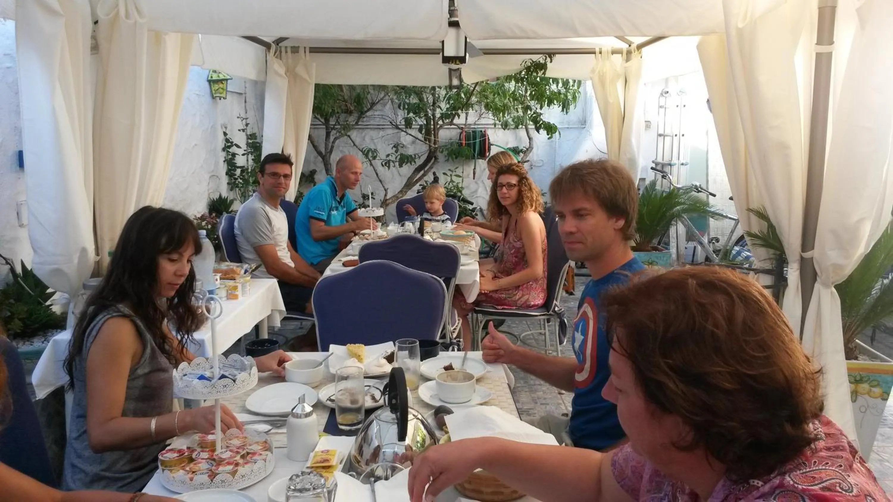 Patio in B&B Gi & Giò