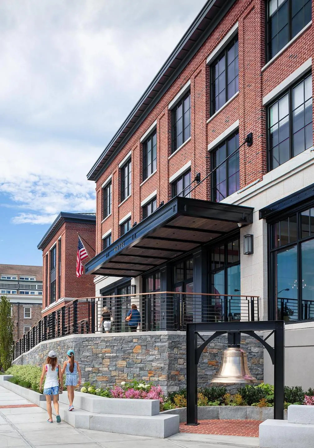 Property building in Hammetts Hotel