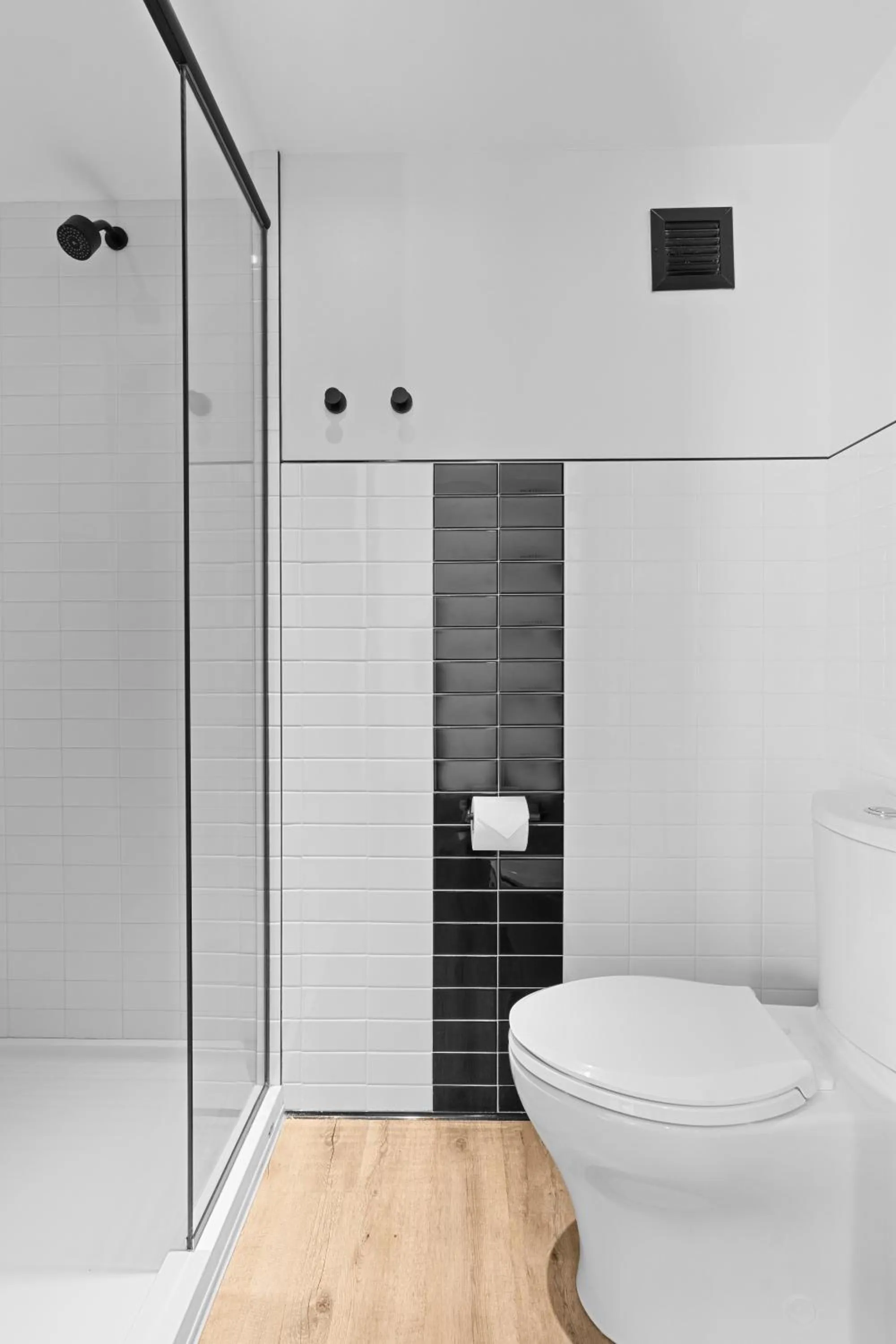 Bathroom in Hammetts Hotel