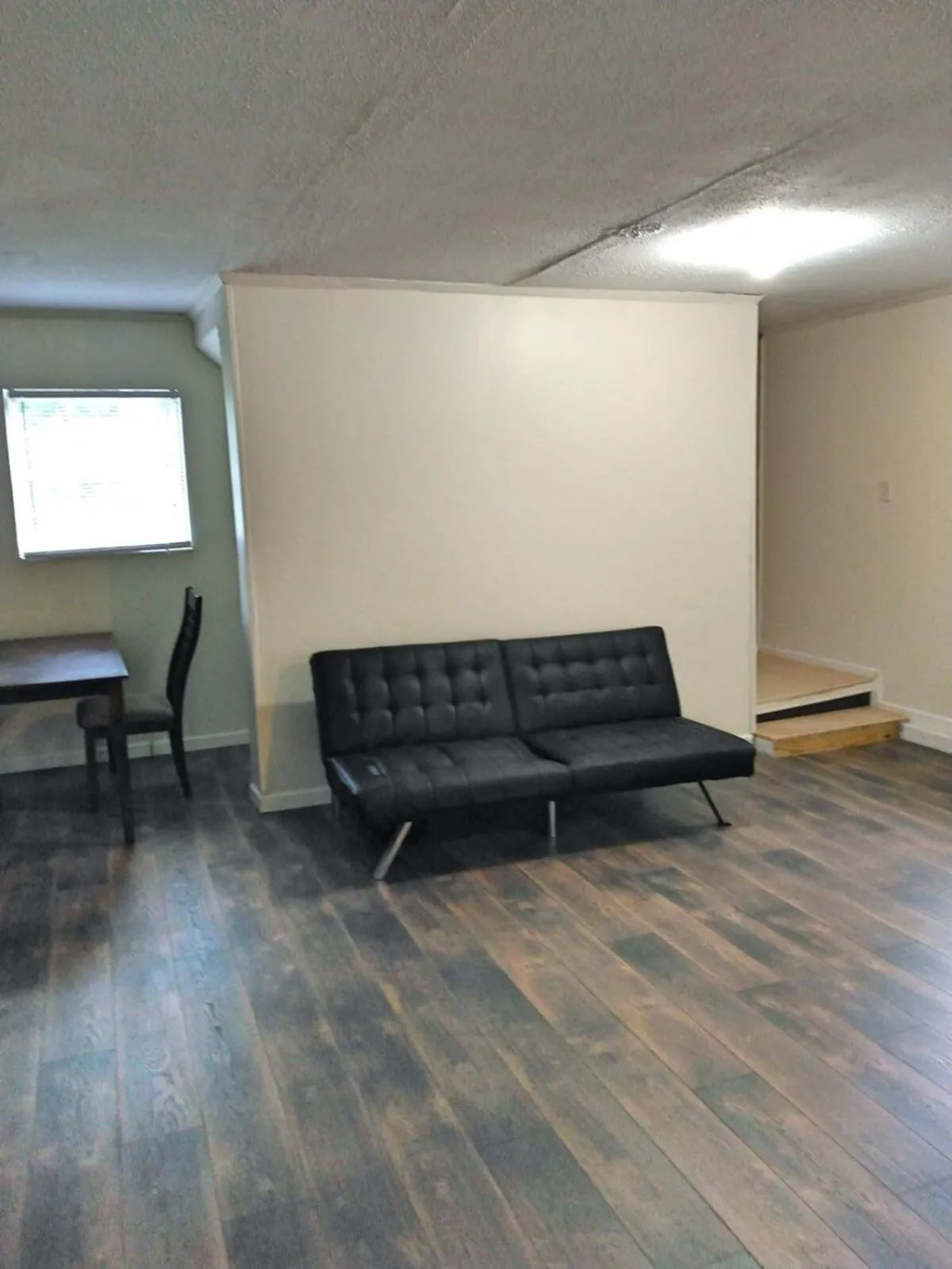 A simple and convenient spot for travelers