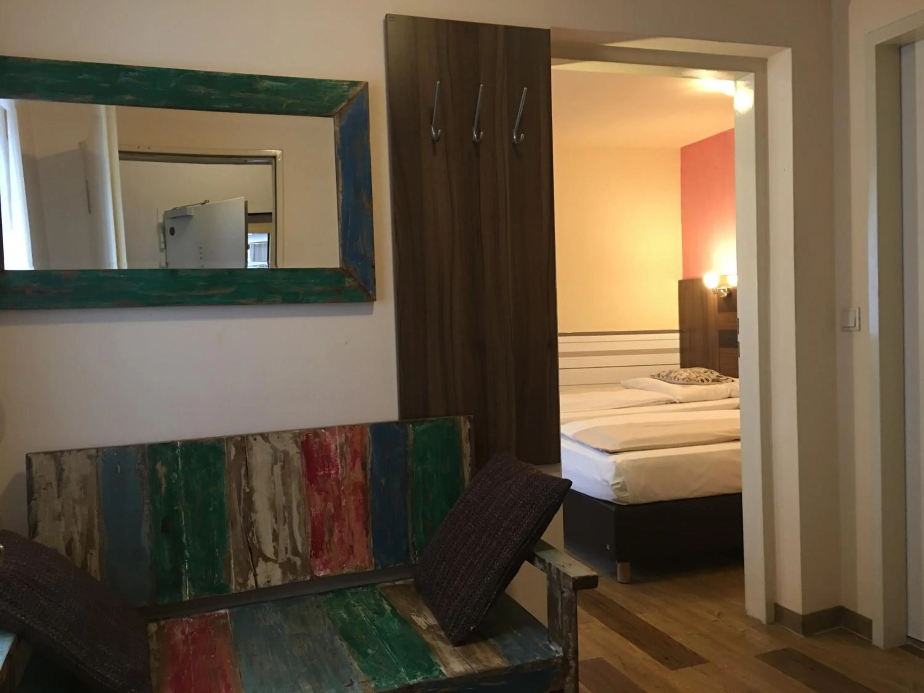 Decorative detail, Bed in AltDüsseldorf