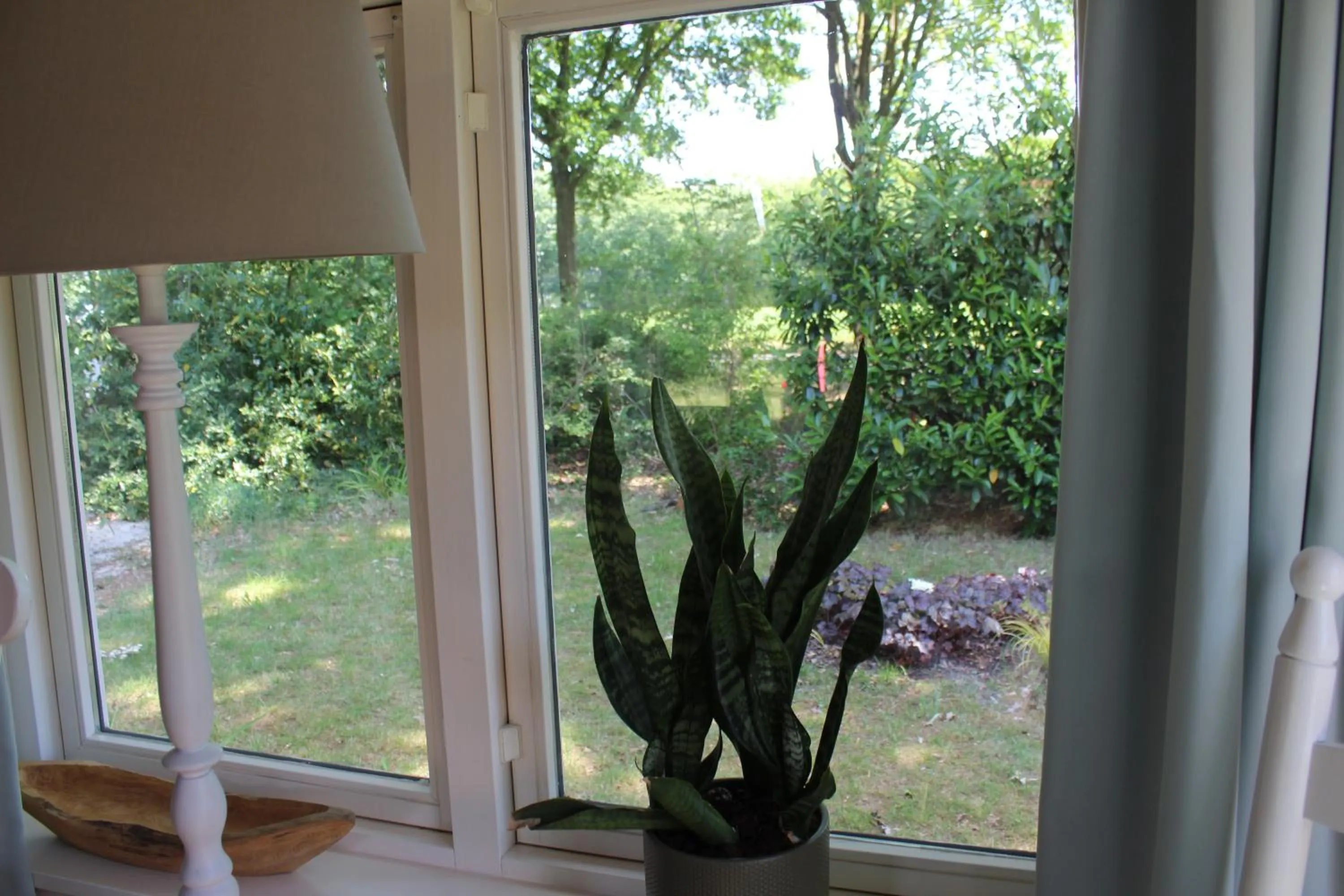 Garden view in B&B en vakantiehuis Helene Hoeve