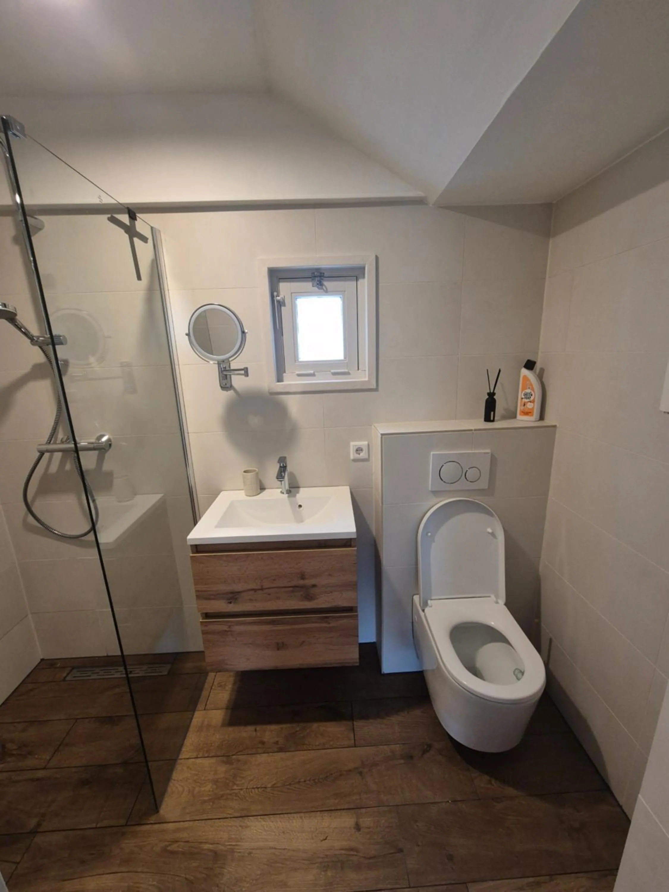 Shower in B&B en vakantiehuis Helene Hoeve