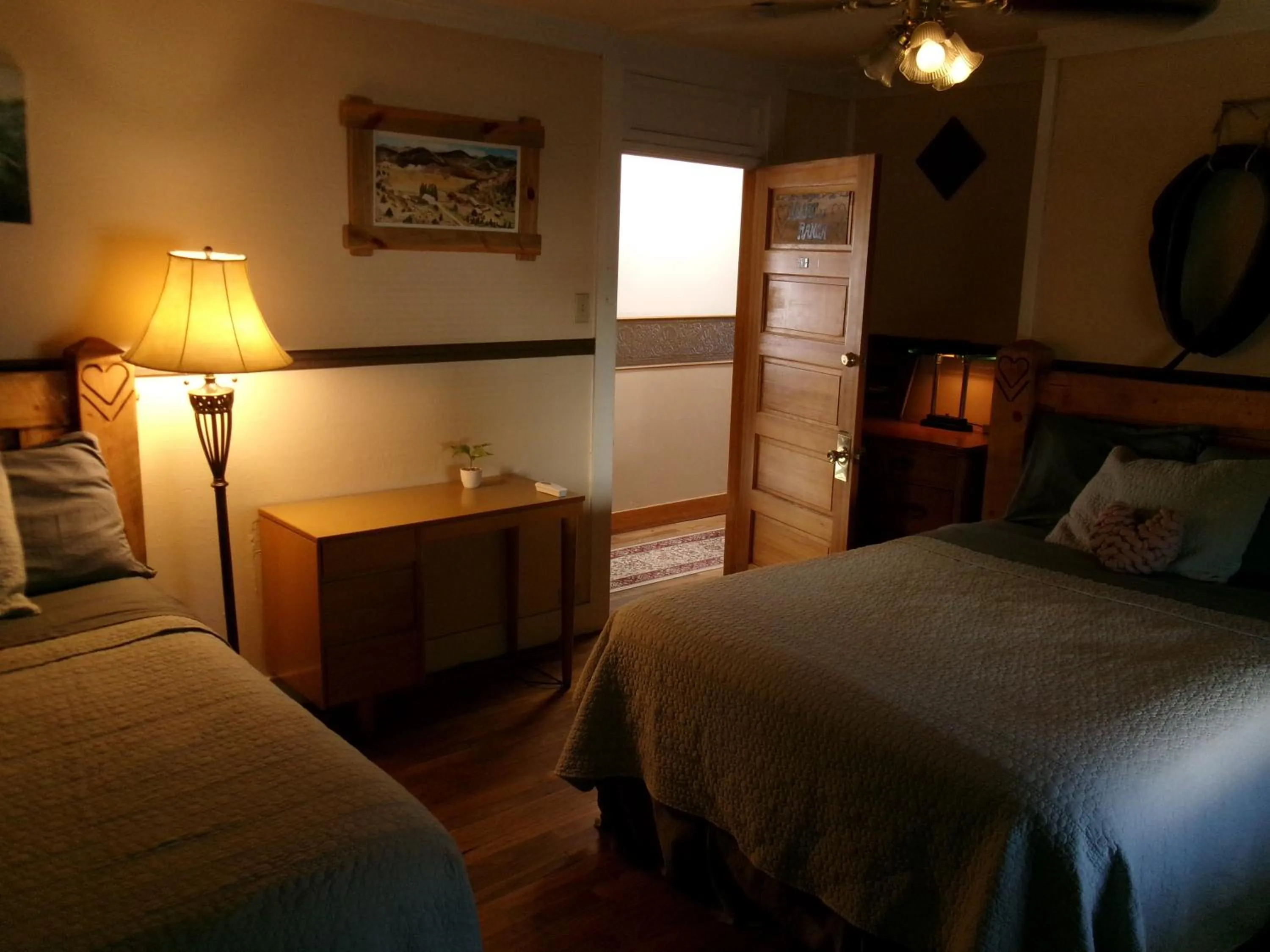 Bed in The Hotel Eastin