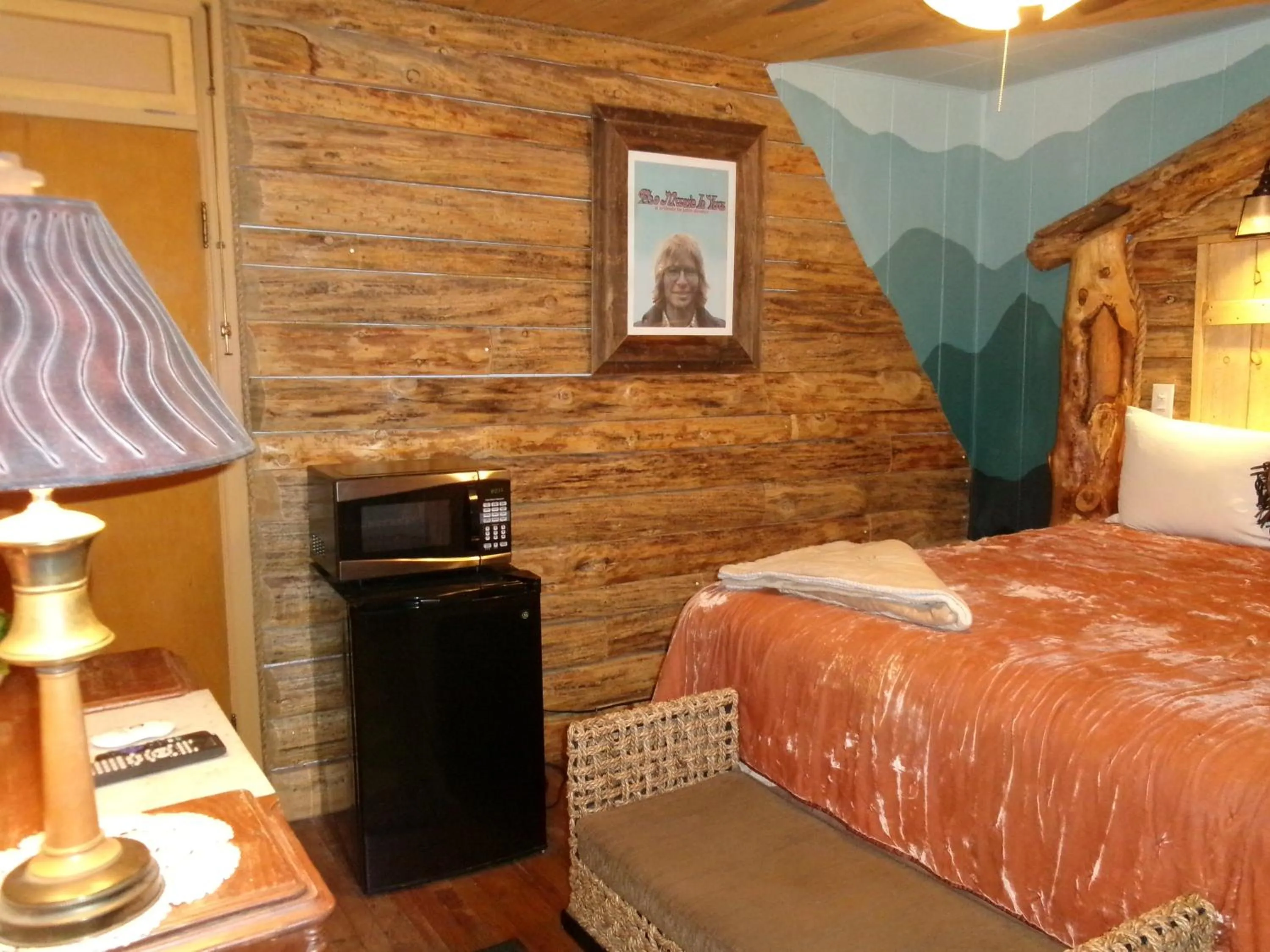 Bed in The Hotel Eastin