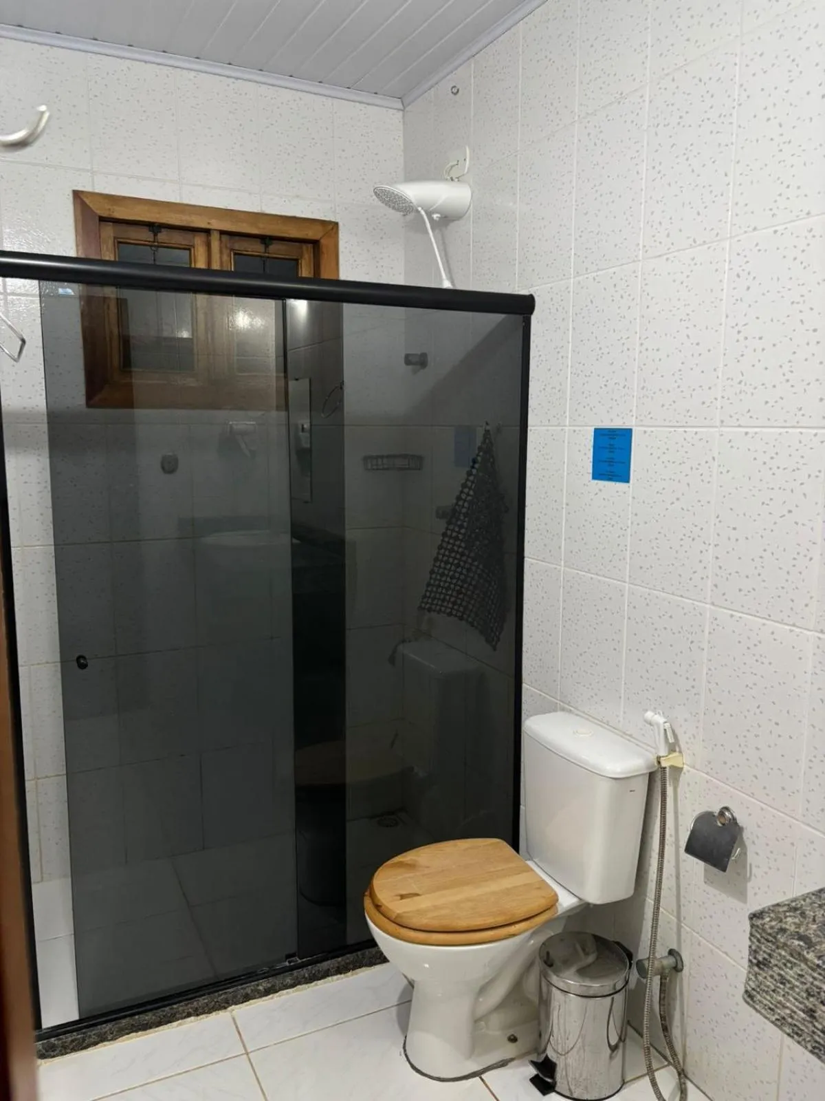 Shower in Pousada Perola da Barra