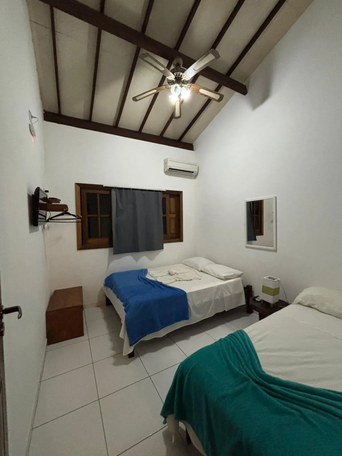 TV and multimedia, Bed in Pousada Perola da Barra