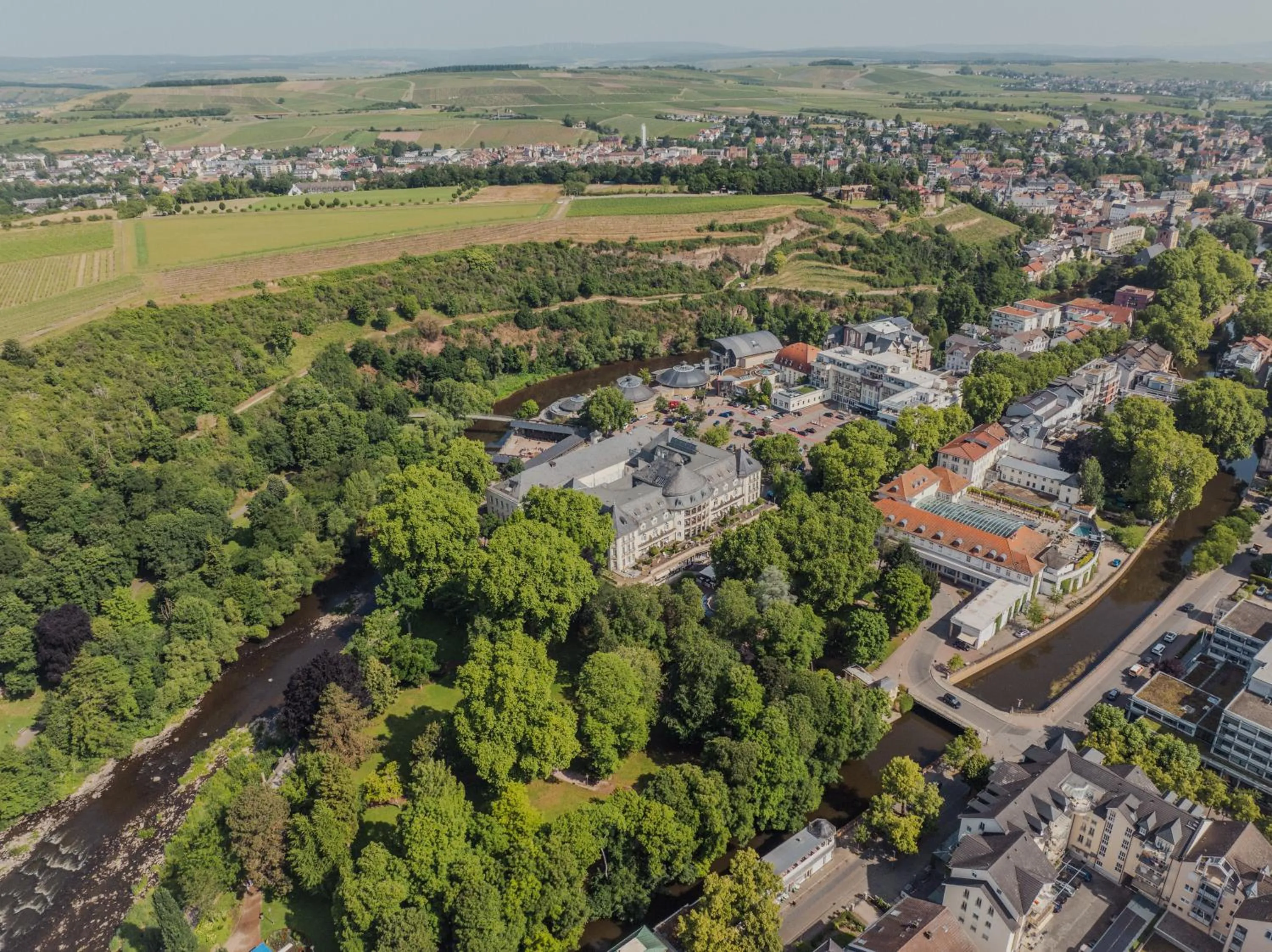 Property building in Parkhotel Kurhaus
