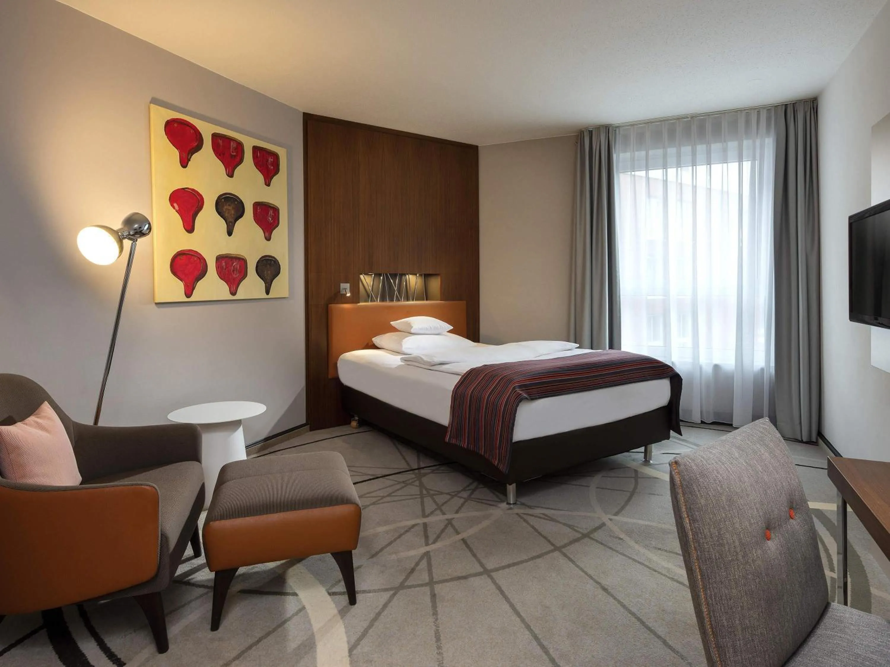 Bedroom, Bed in Mövenpick Hotel Münster am Aasee