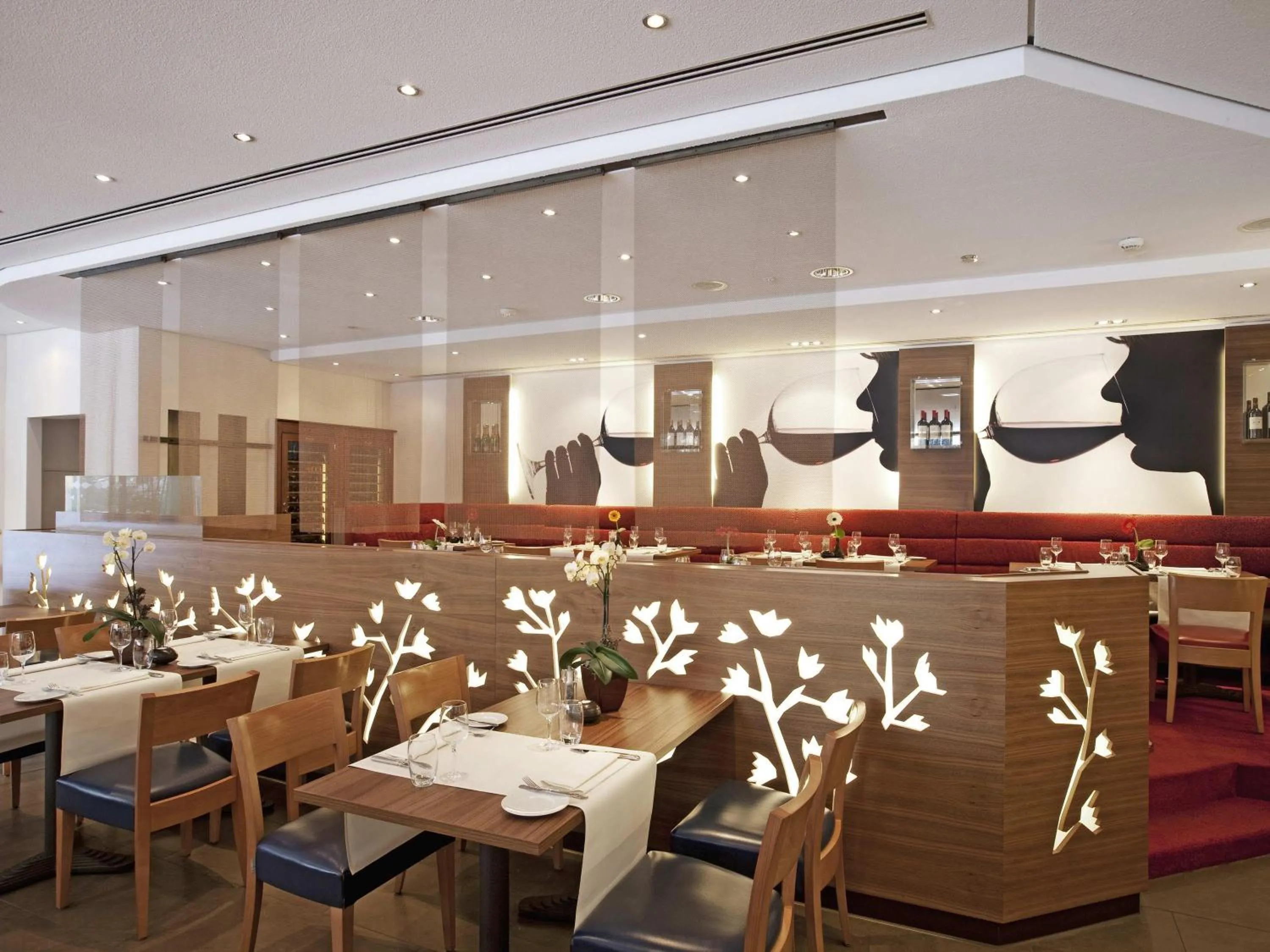 Restaurant/places to eat in Mövenpick Hotel Münster am Aasee