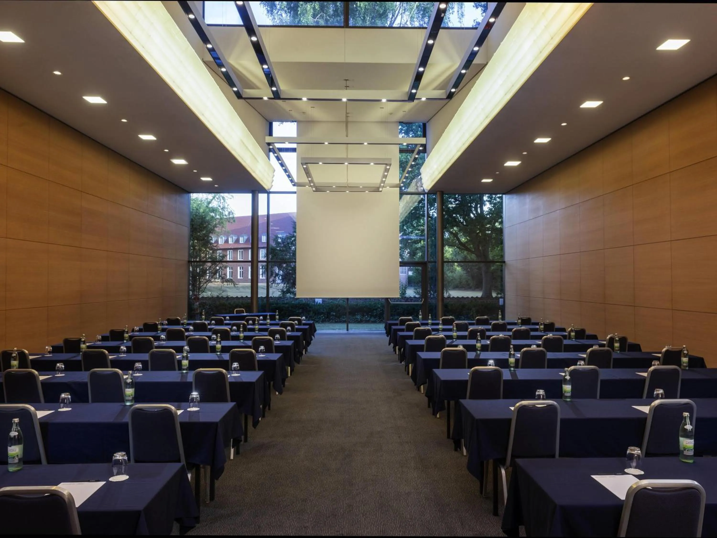 Meeting/conference room in Mövenpick Hotel Münster am Aasee