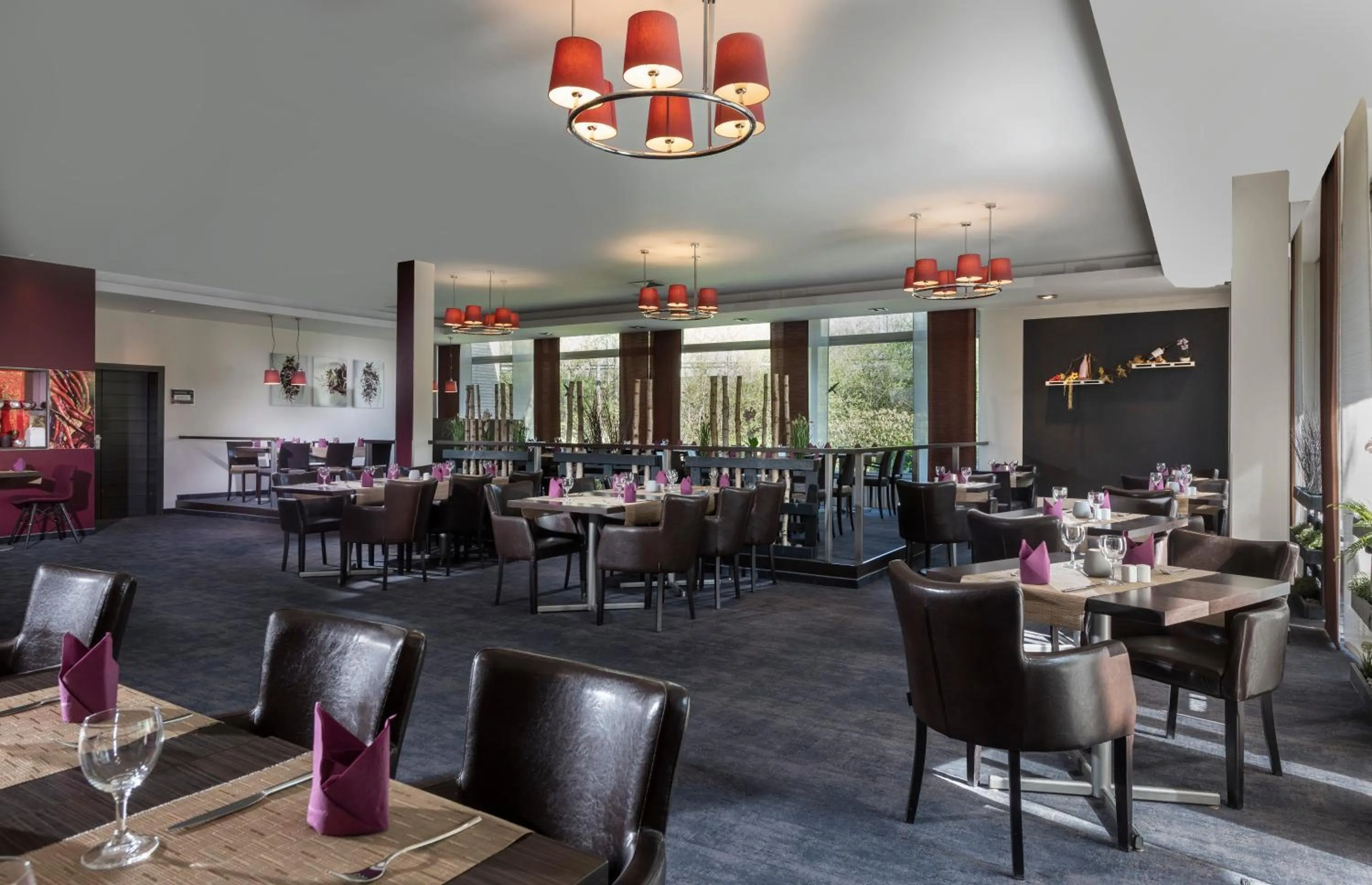 Breakfast in Mercure Hotel Düsseldorf Neuss