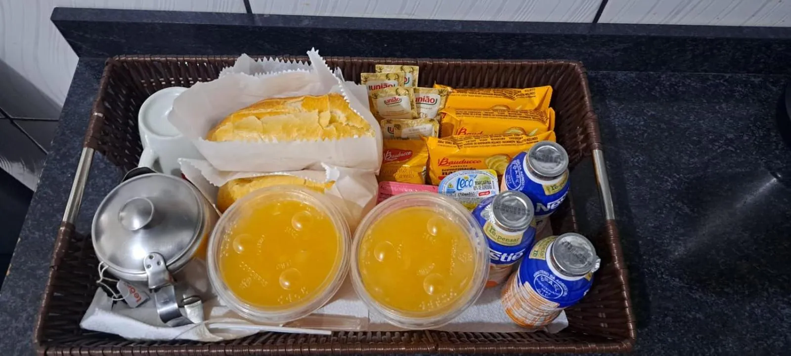 Breakfast in Hotel Diamantina Av Brigadeiro Bela Vista SP