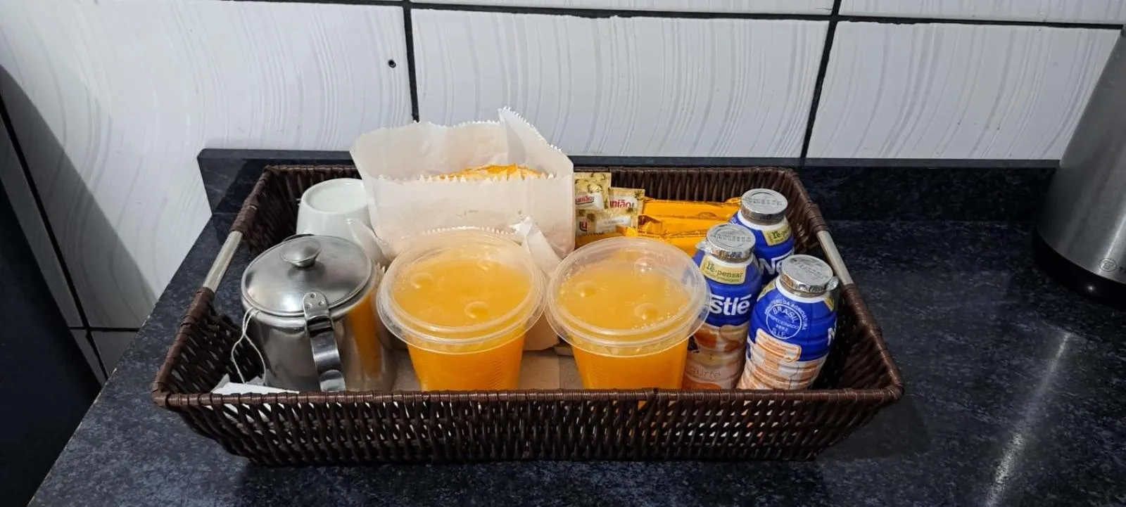 Breakfast in Hotel Diamantina Av Brigadeiro Bela Vista SP