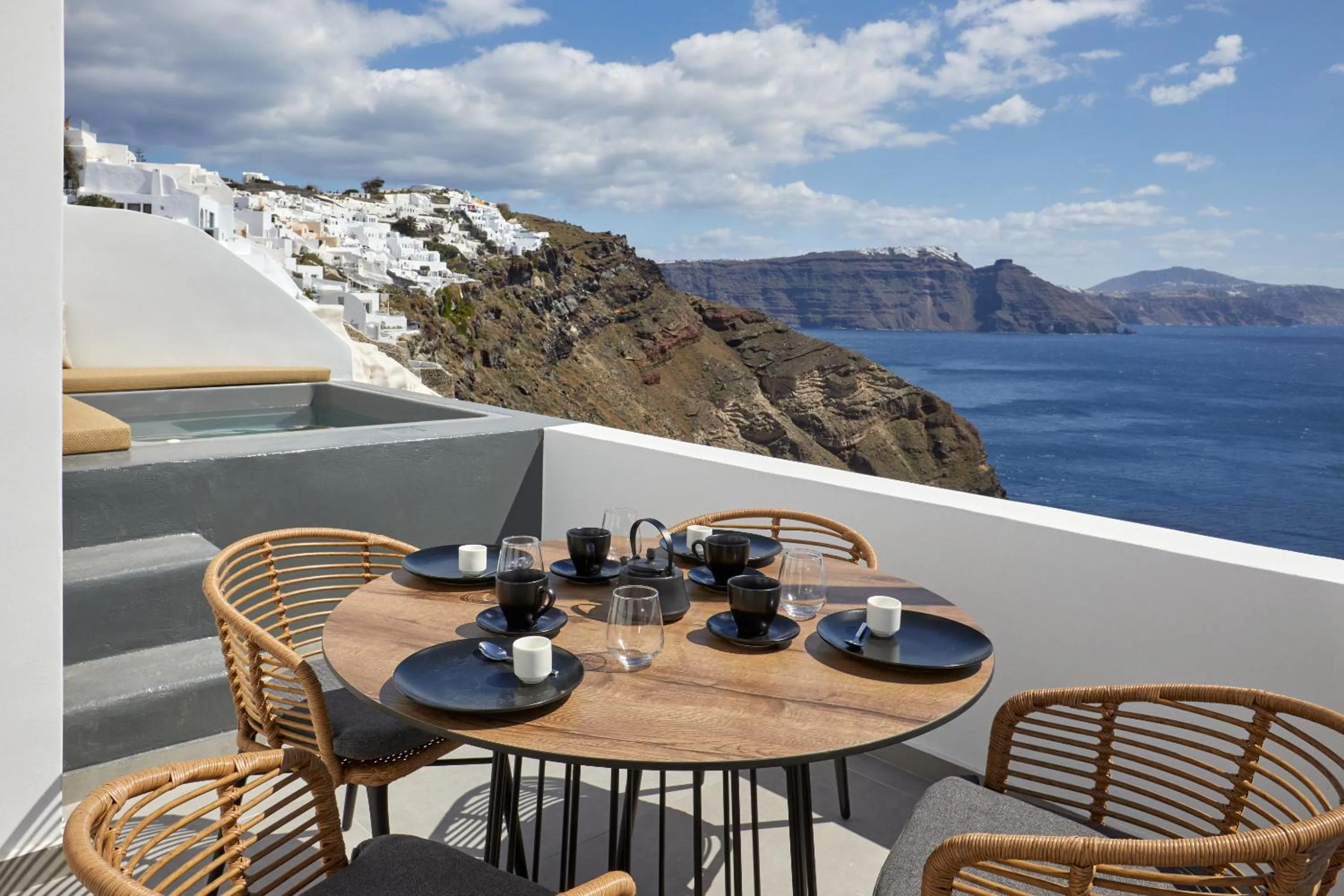 Patio in Allure Breeze Suites