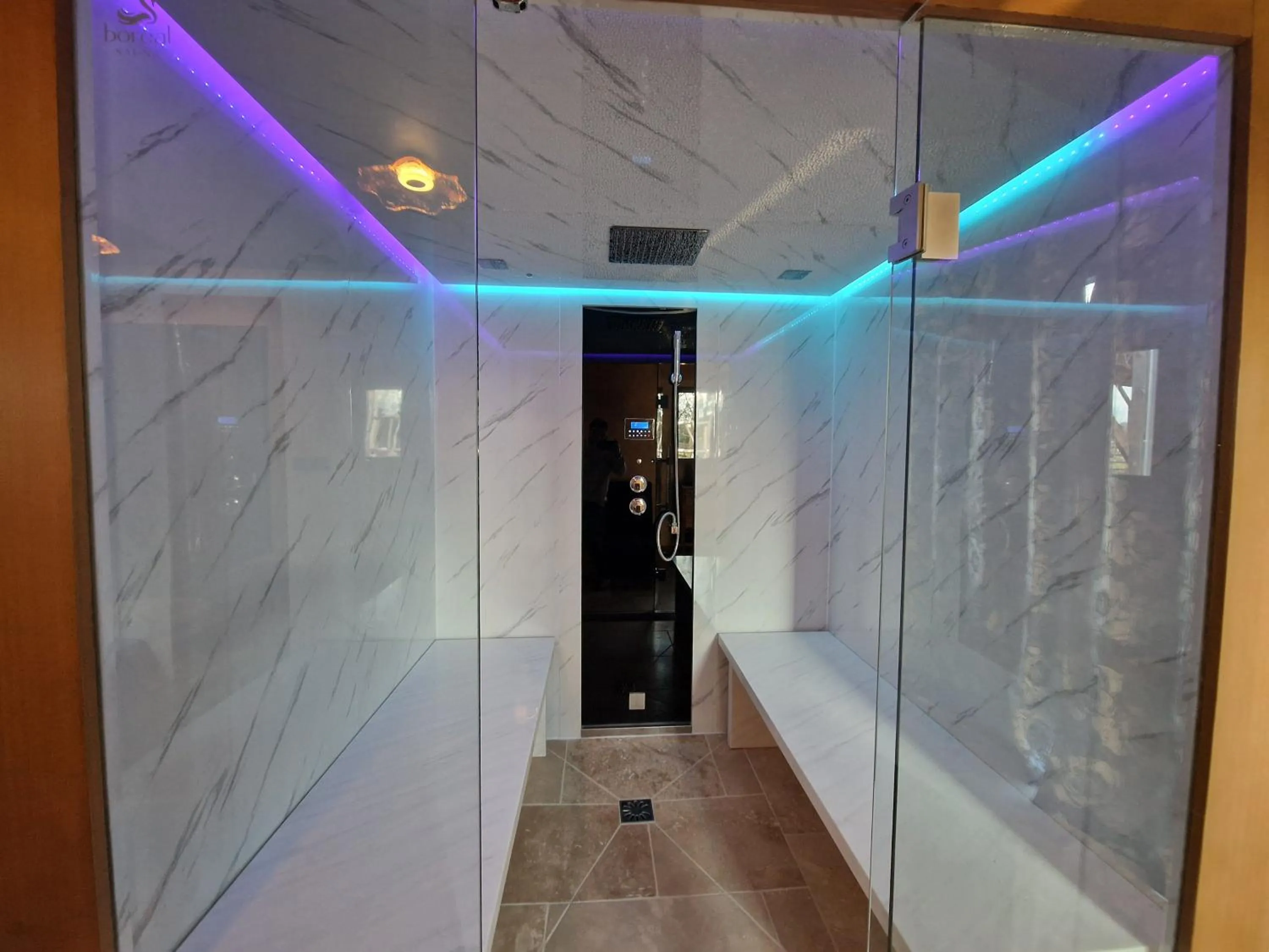 Steam room in Le jardin des 4 saisons