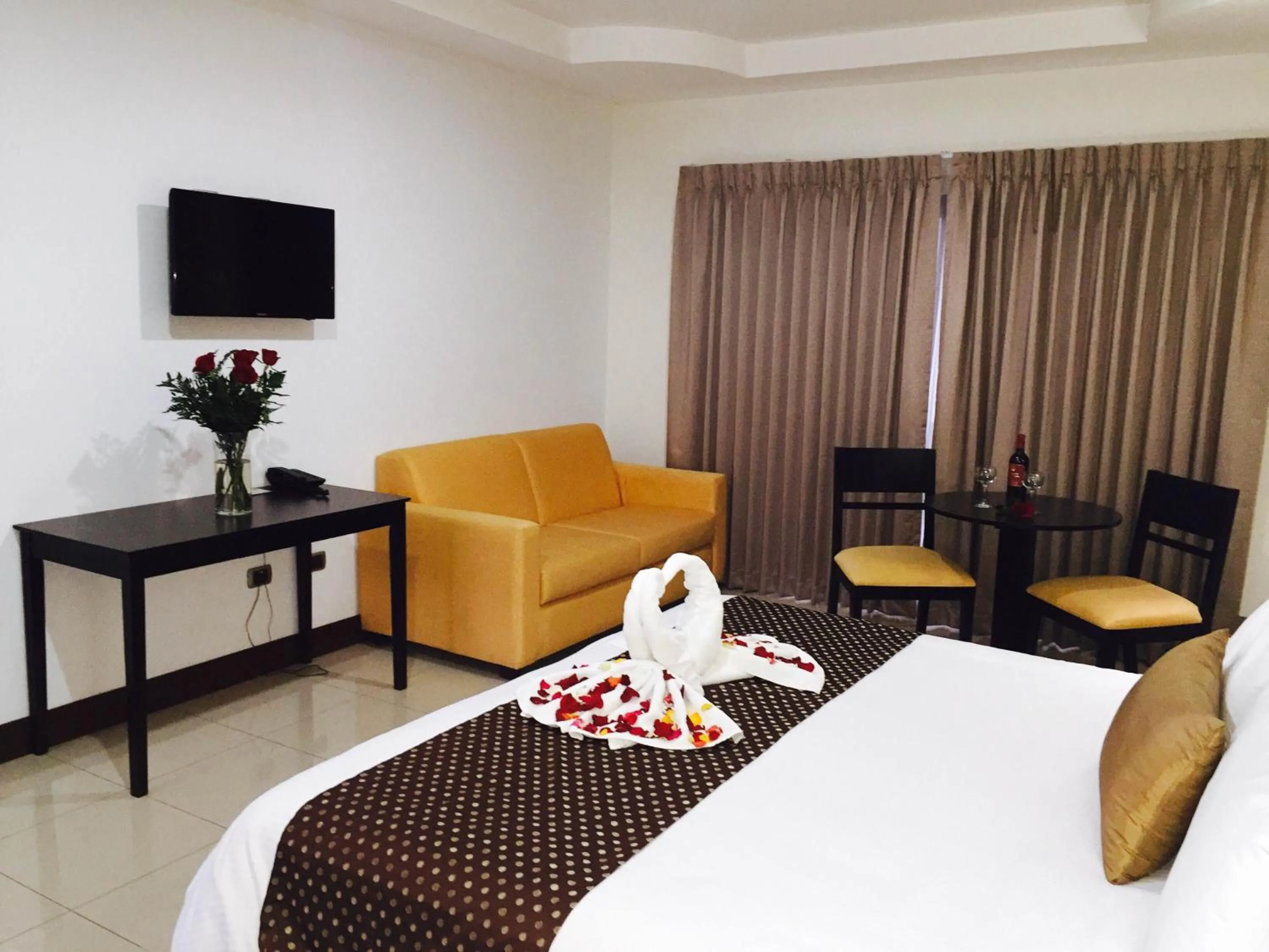 Bedroom, Bed in Hotel y Restaurante El Guarco