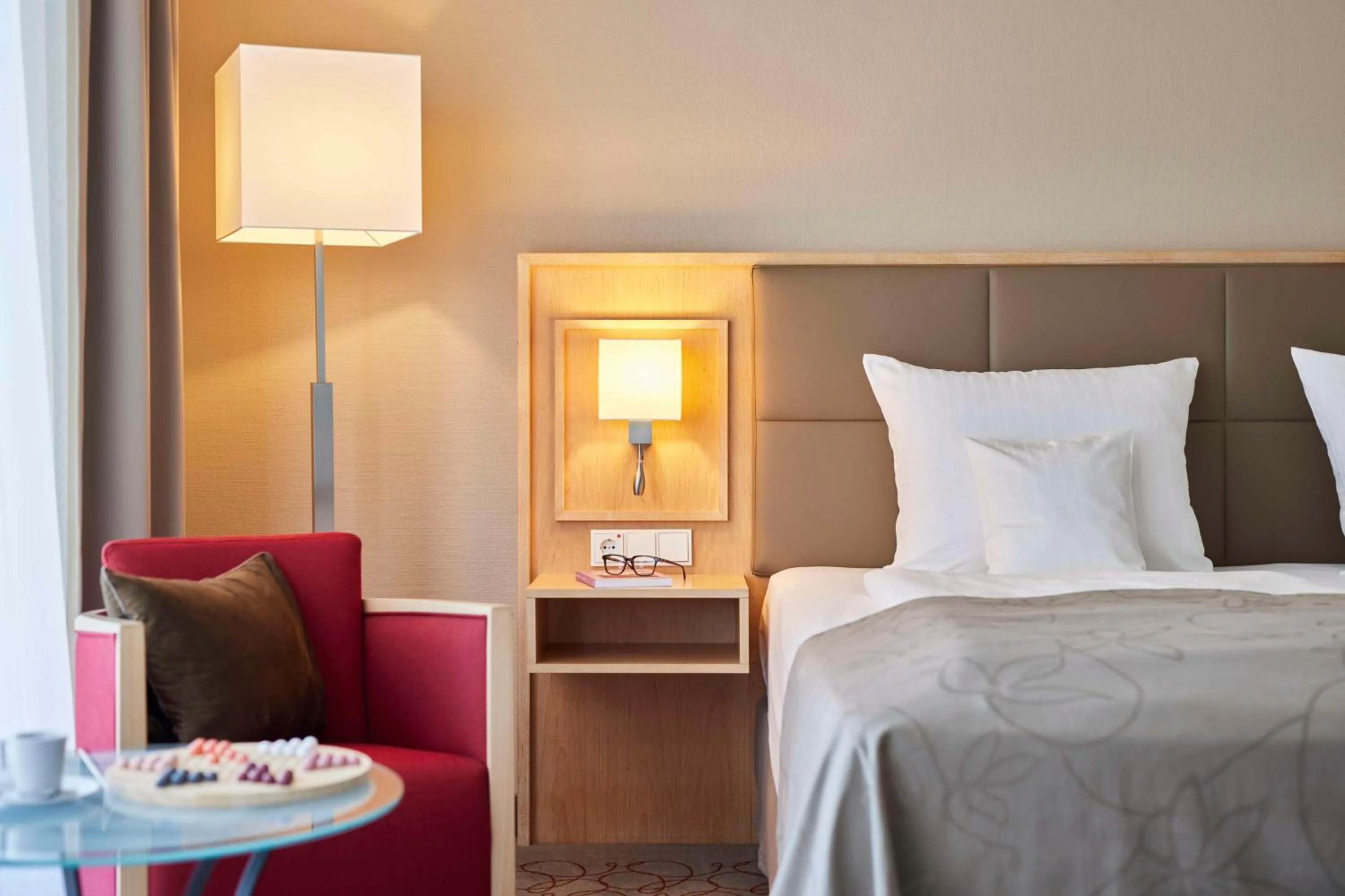 Bedroom, Bed in Best Western Premier Alsterkrug Hotel