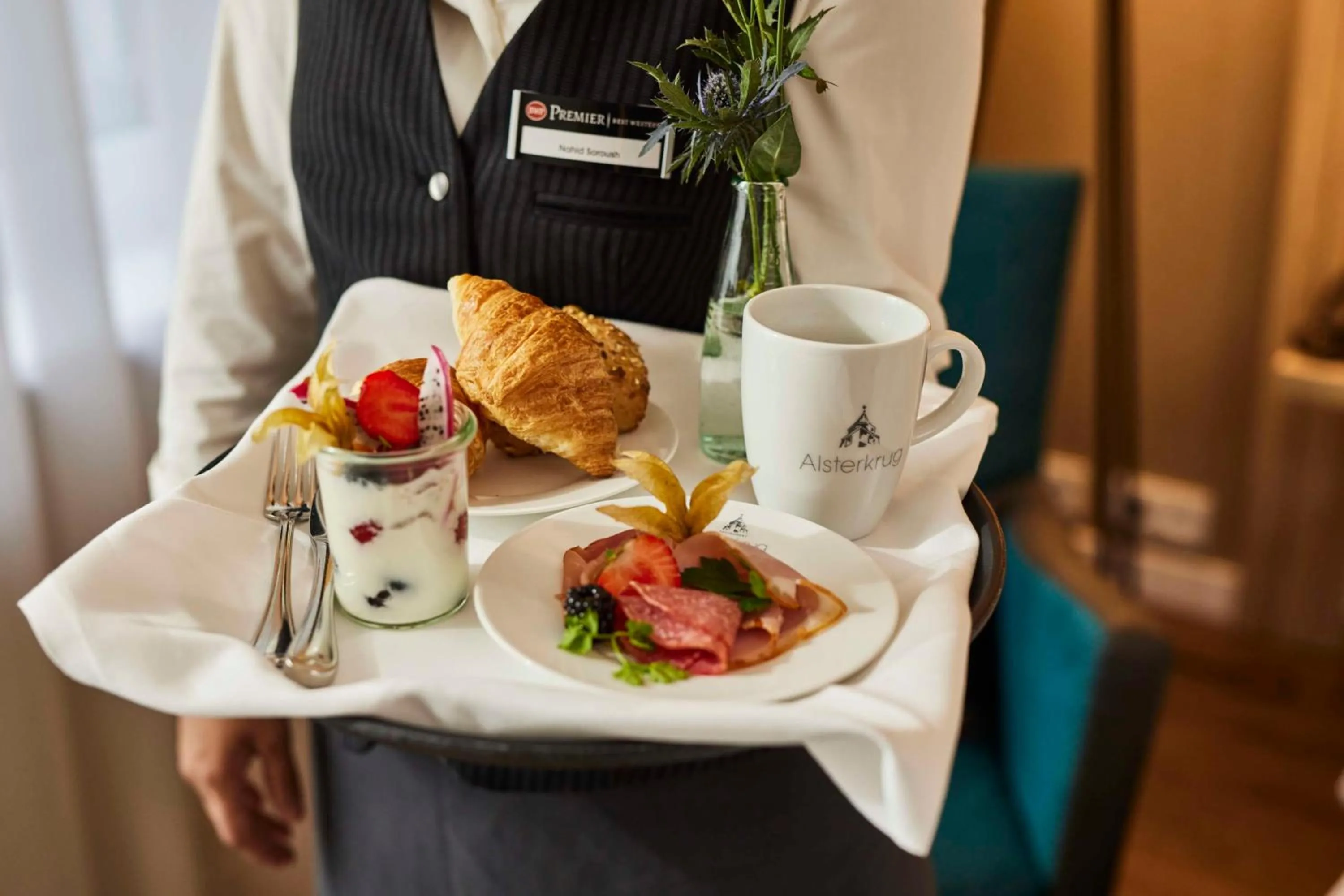 Food and drinks in Best Western Premier Alsterkrug Hotel