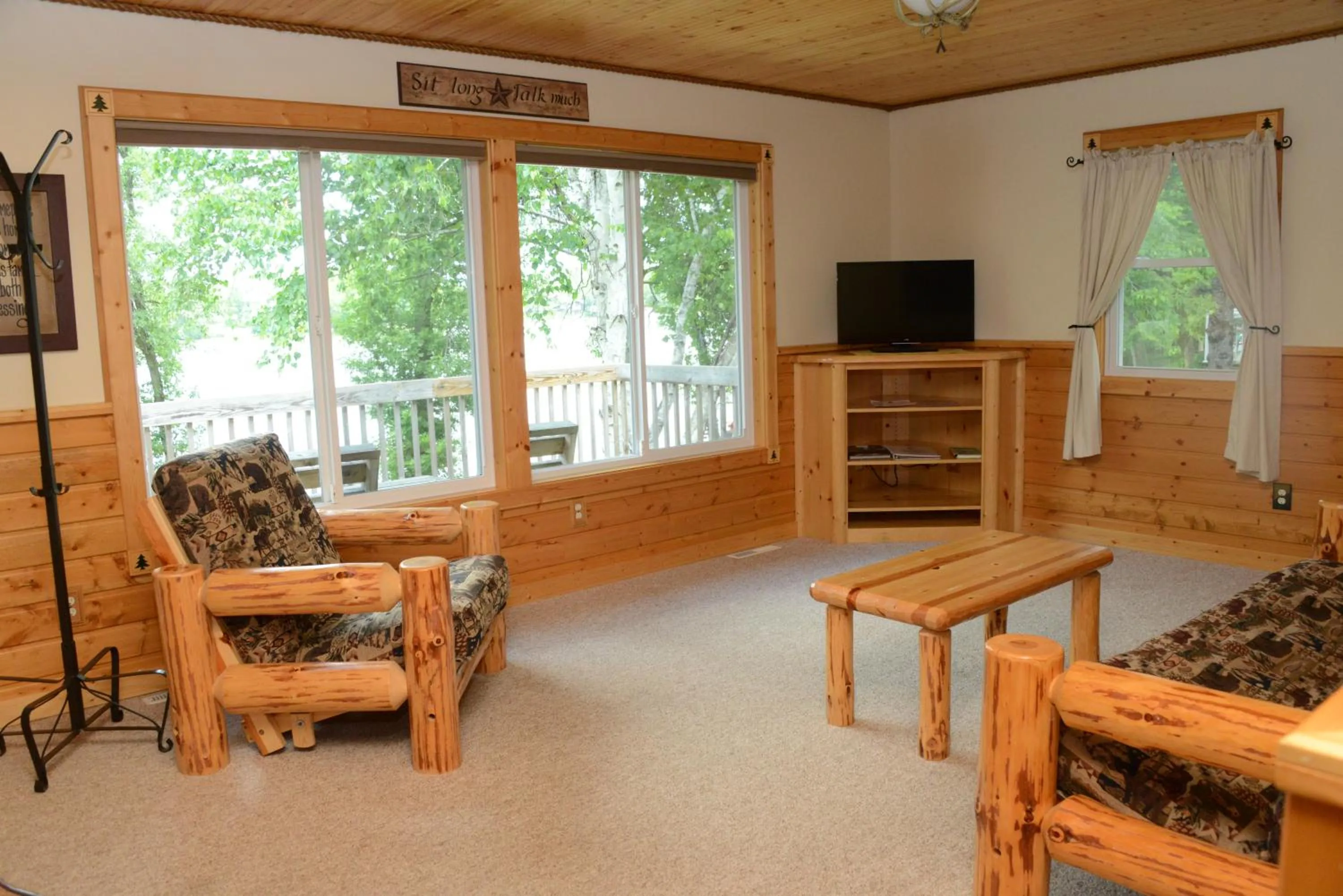 TV and multimedia in Riverside Resort