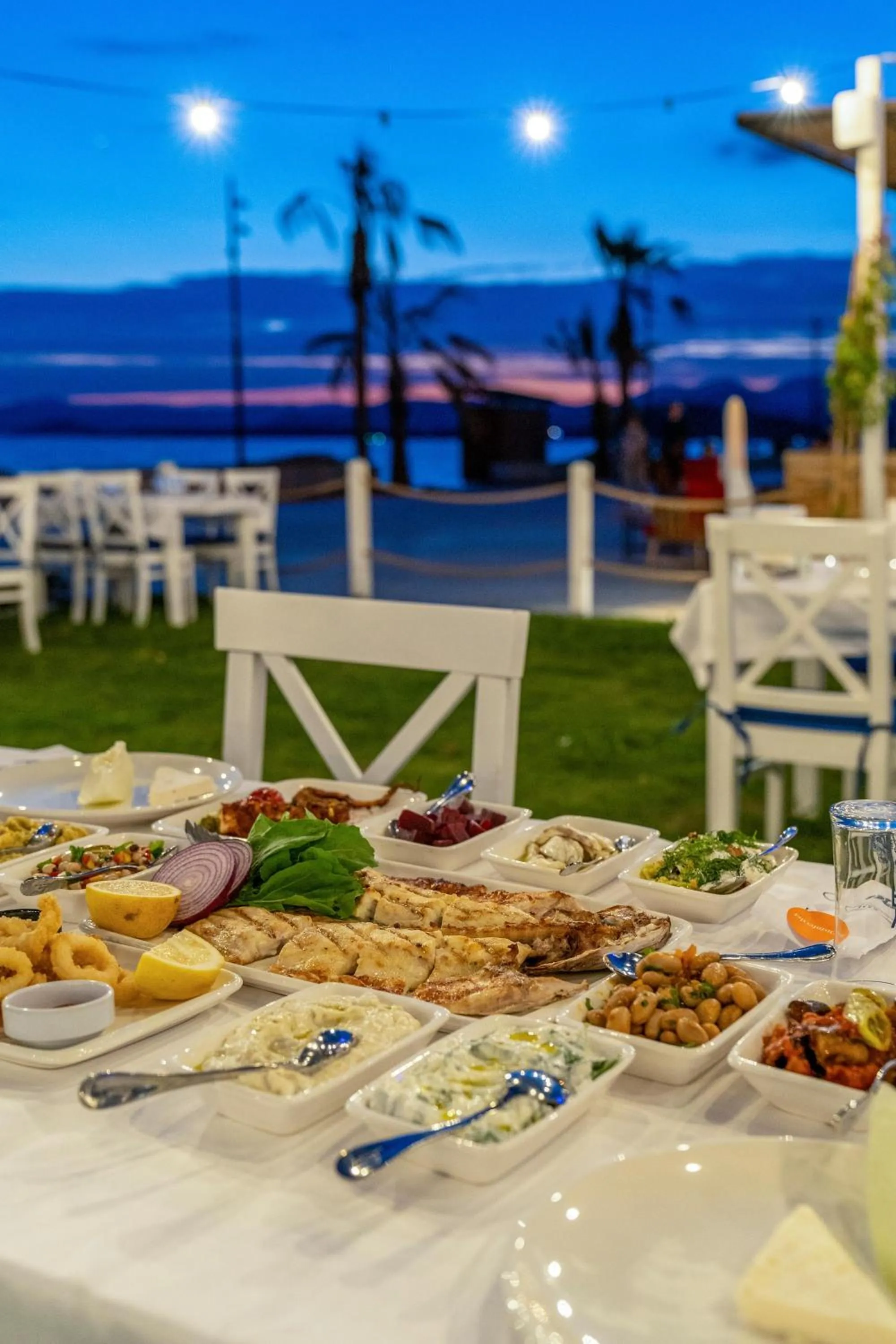 Restaurant/places to eat in Uras Beach Hotel